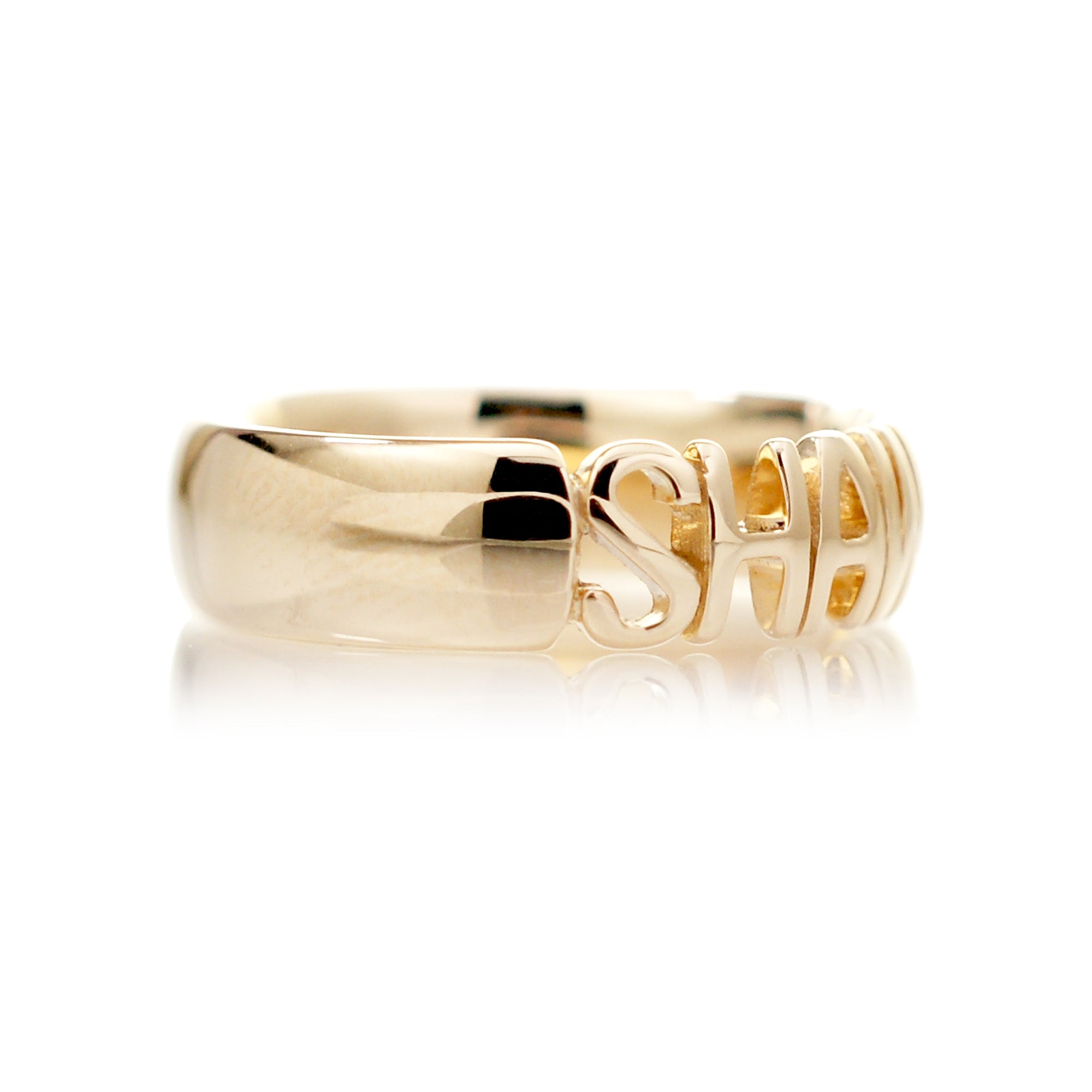 Namesake ring customize name on a band yellow gold