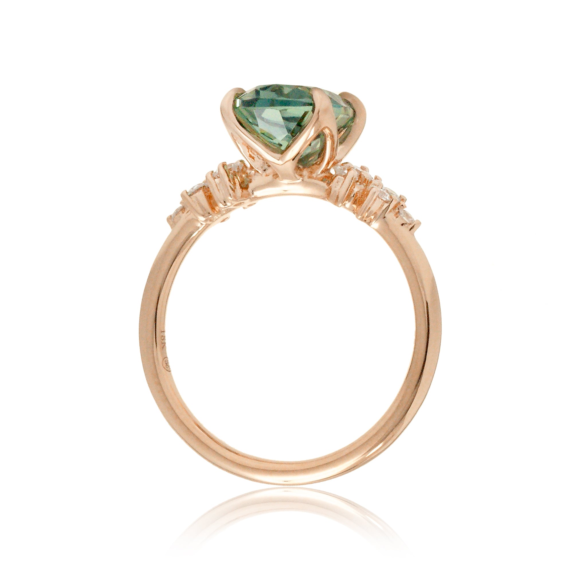 The Stella Oval Cut Green Sapphire Ring (Lab-Grown)