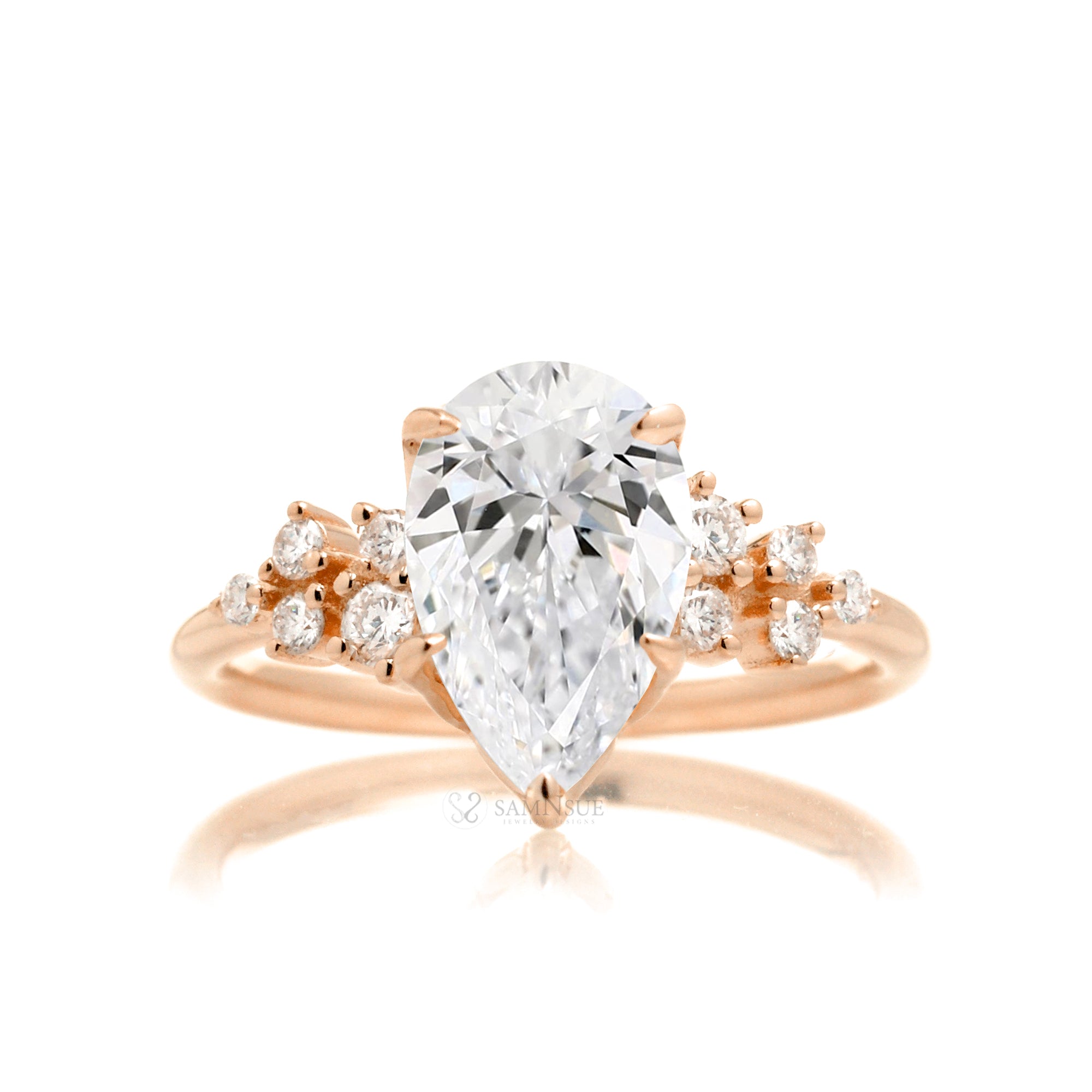 The Stella Pear Cut Diamond Ring (Lab-Grown)