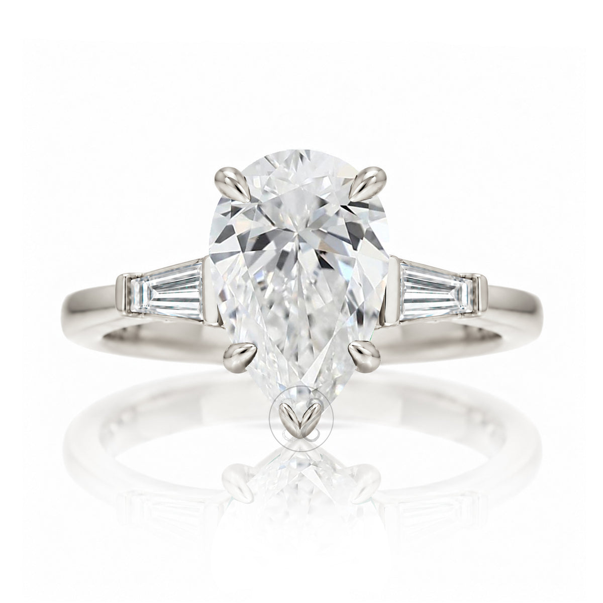 The Alice Pear Diamond Ring (Lab-Grown)