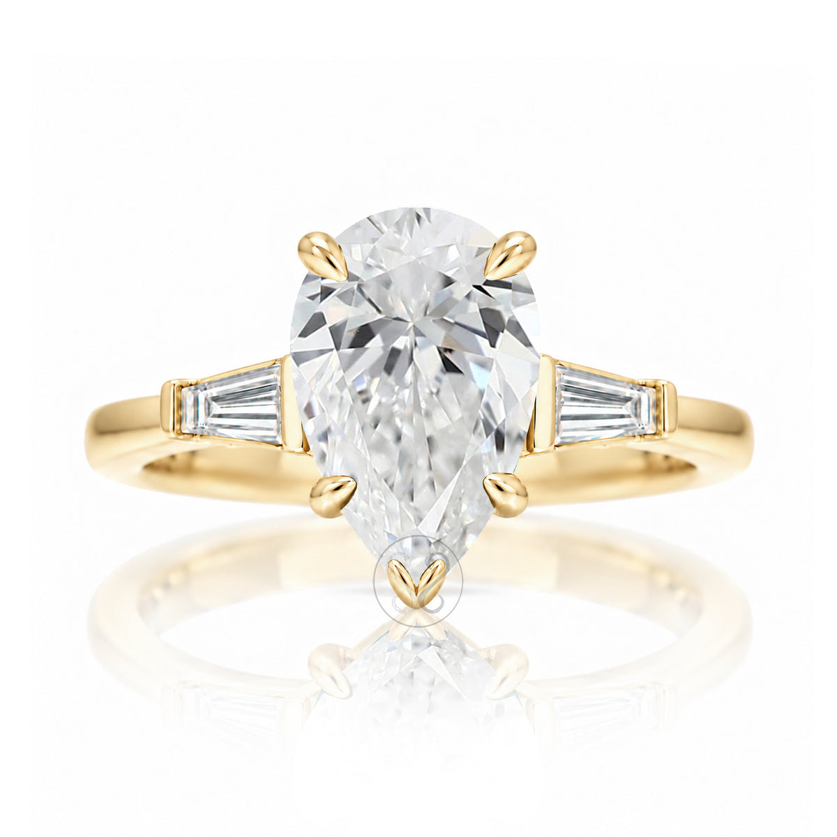 The Alice Pear Diamond Ring (Lab-Grown)