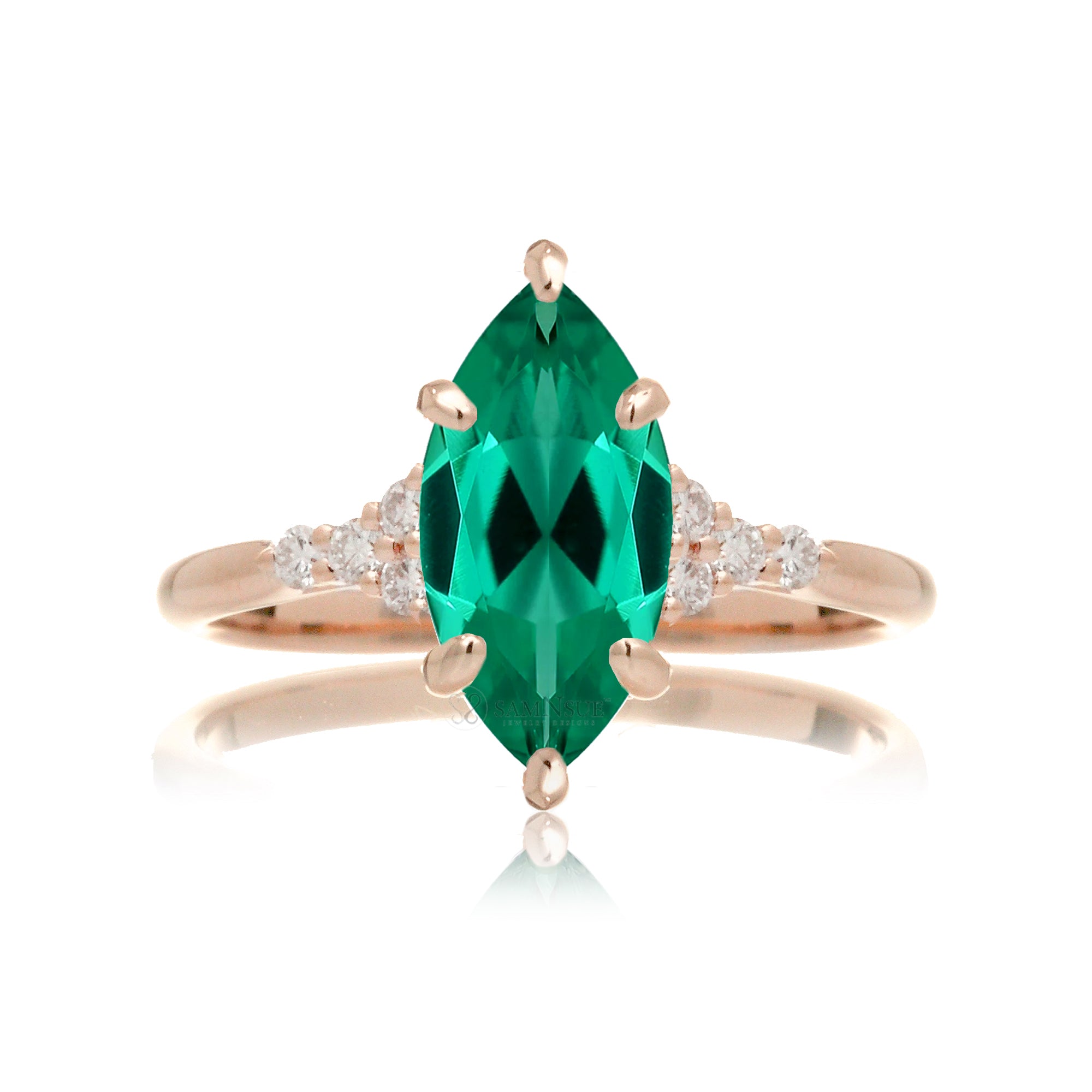 The Chloe Marquise Cut Emerald Ring (Lab-Grown)