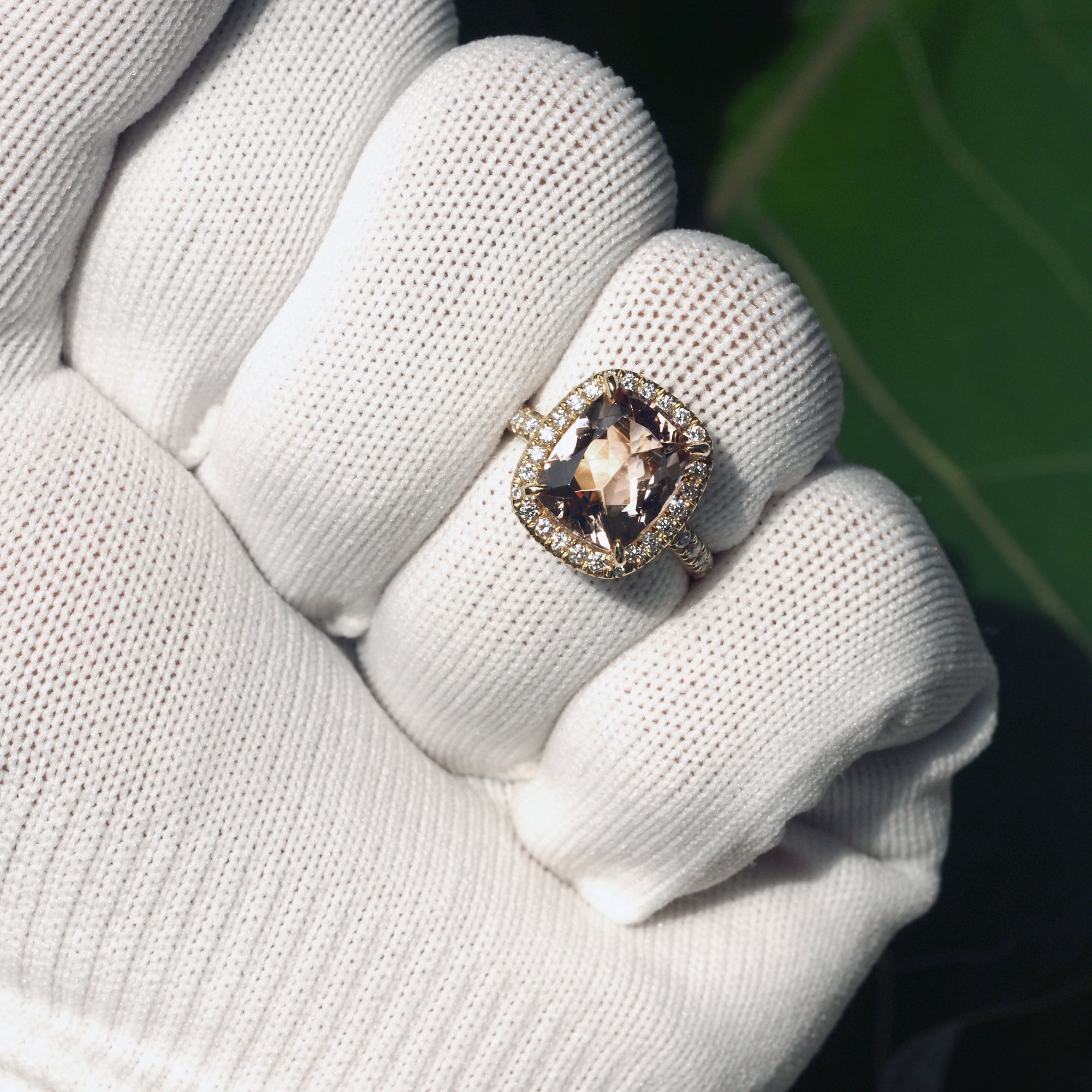 The Drenched Cushion Morganite Ring 18k Yellow Gold 11x9mm