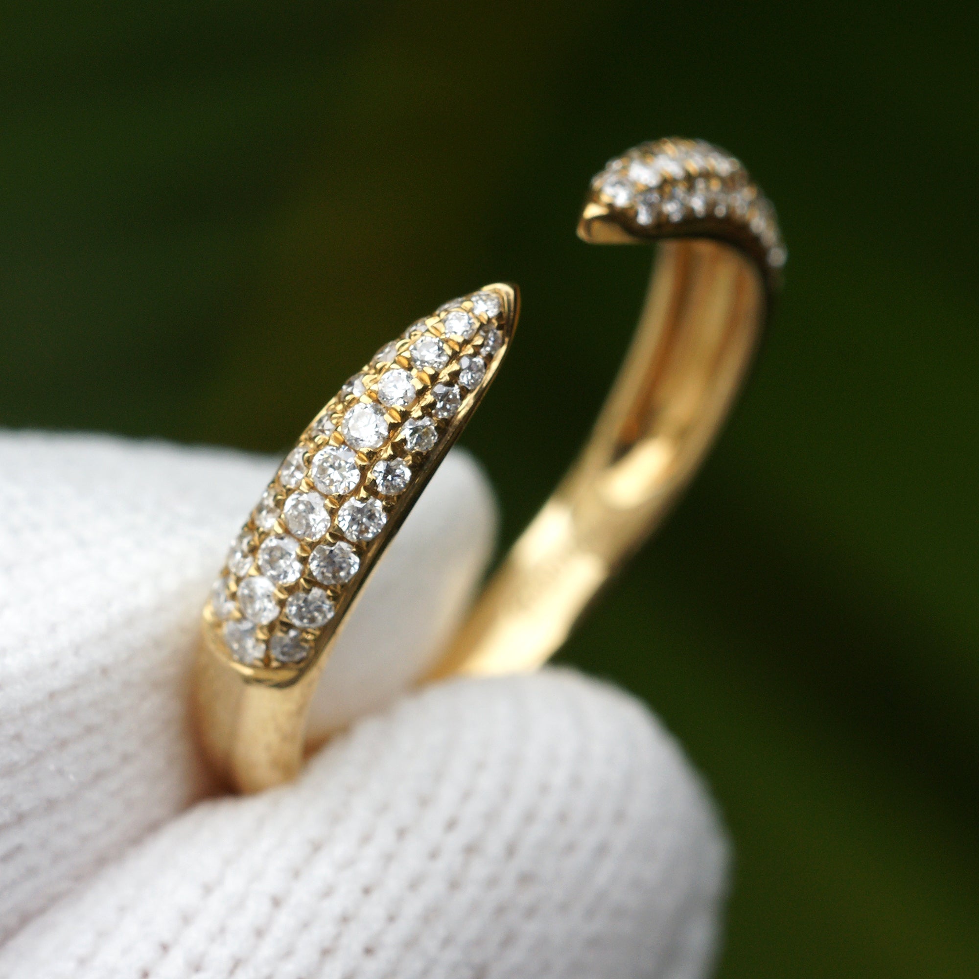 The Reiko Diamond Open Pave Band