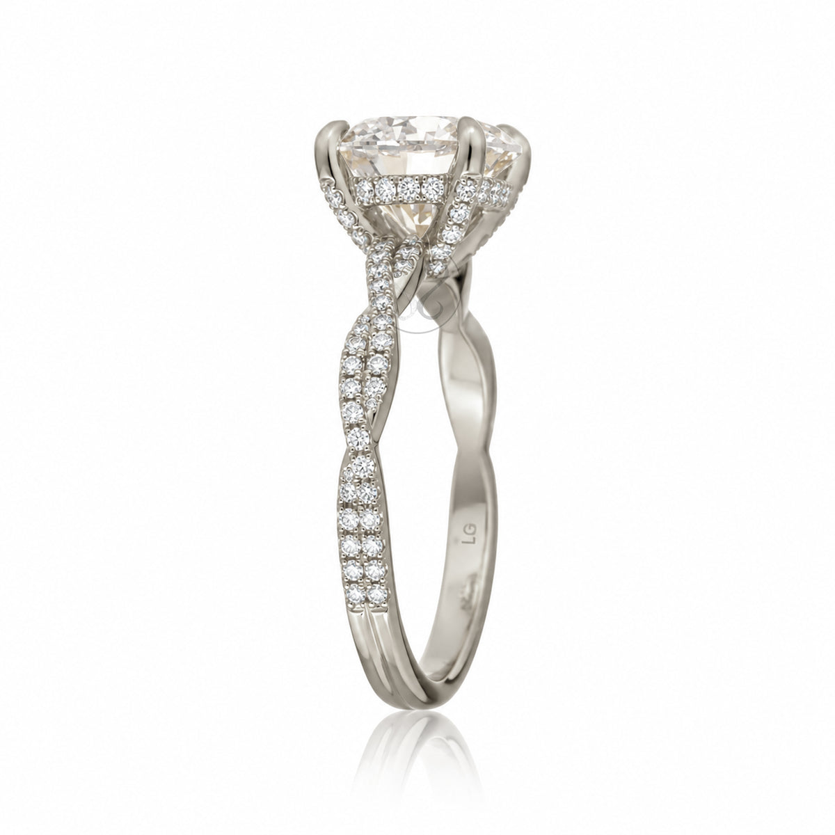 The Seraphina Round Diamond Ring