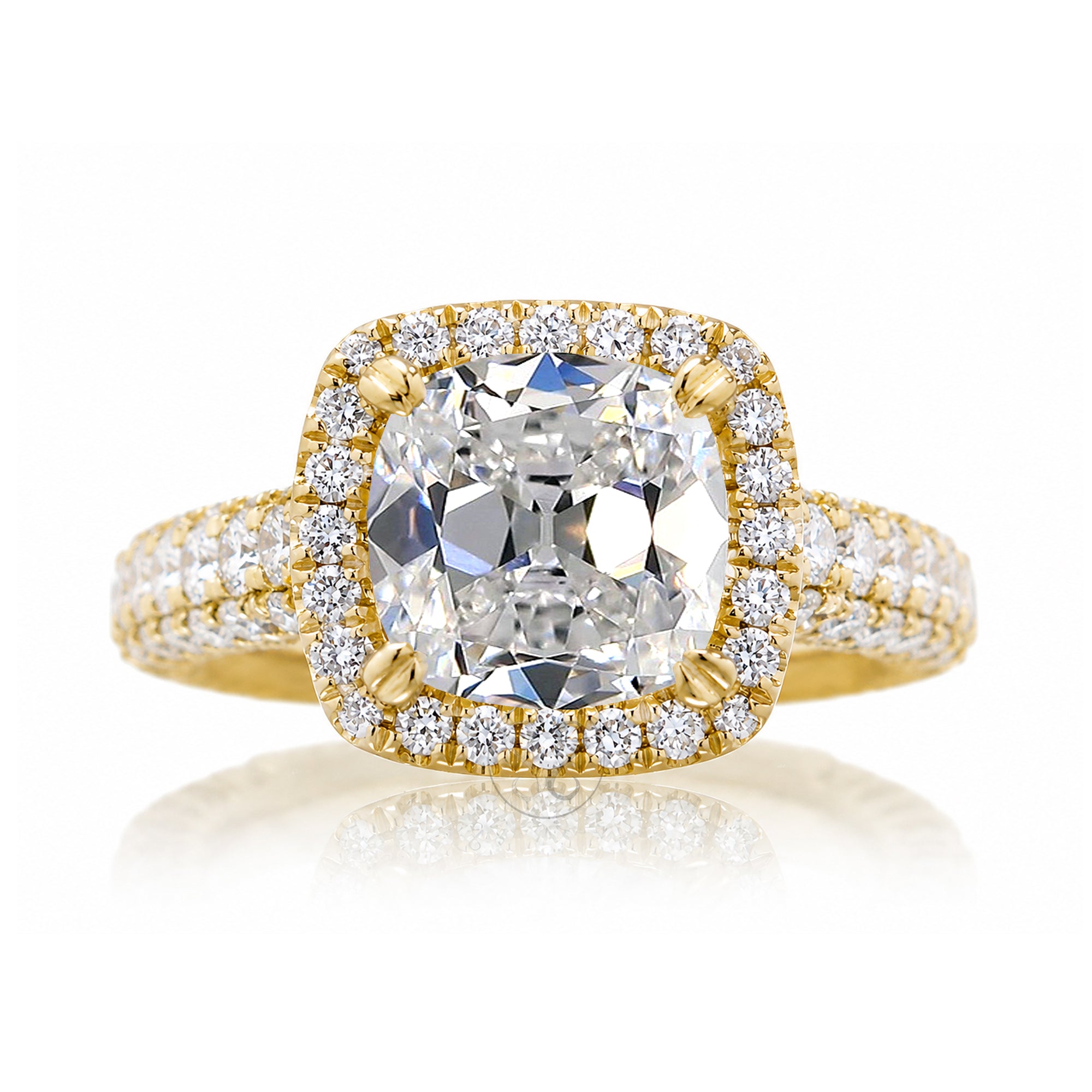 The Tamara Cushion Diamond Ring (Lab-Grown)