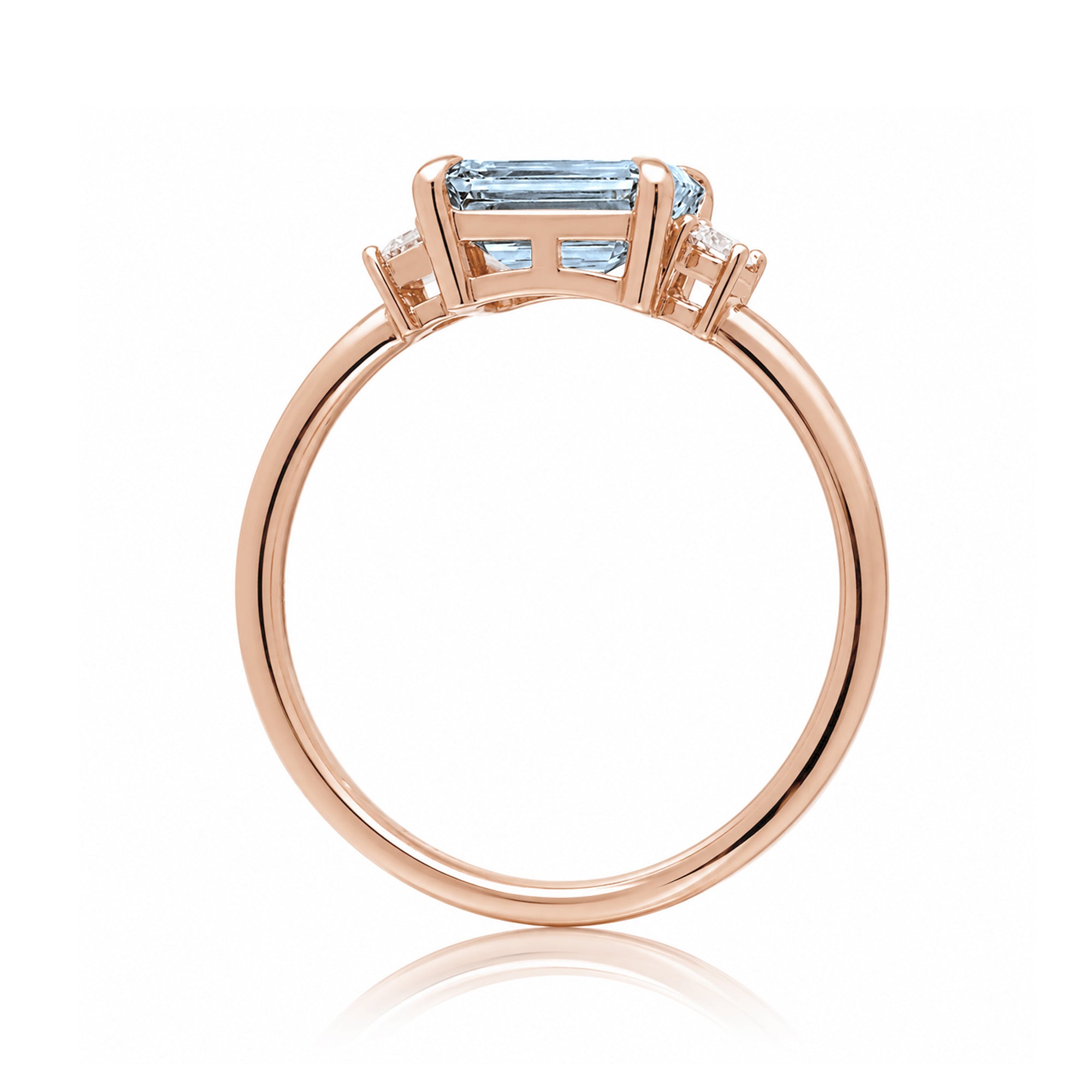 Aquamarine three stone east-west ring the Lena rose gold
