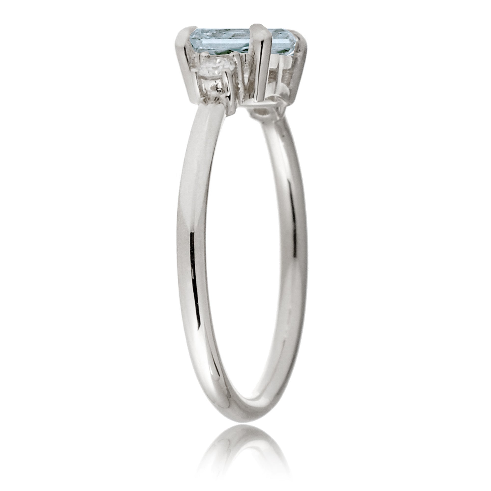 Aquamarine three stone east-west ring the Lena white gold