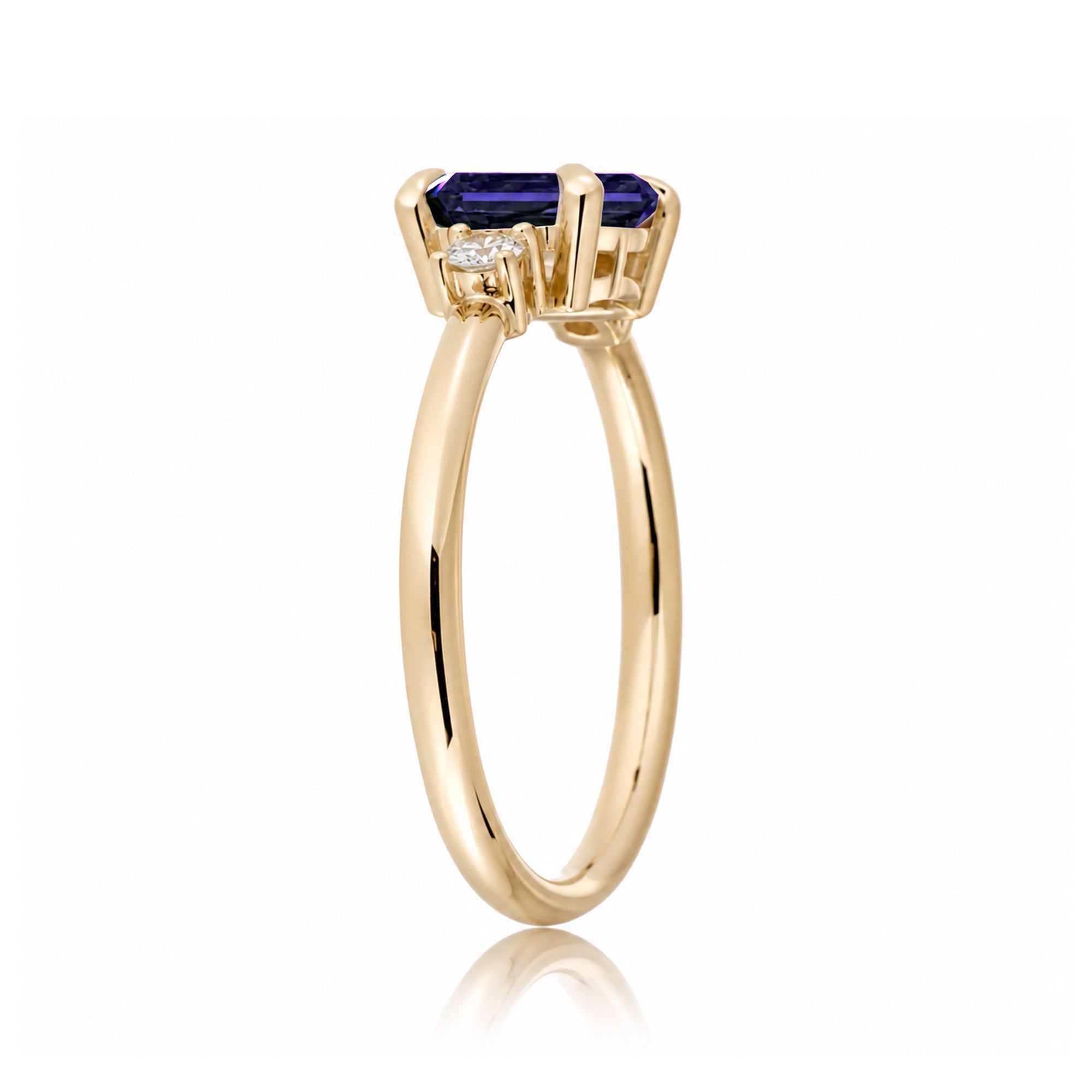 Blue sapphire emerald cut three stone ring the Lena yellow gold