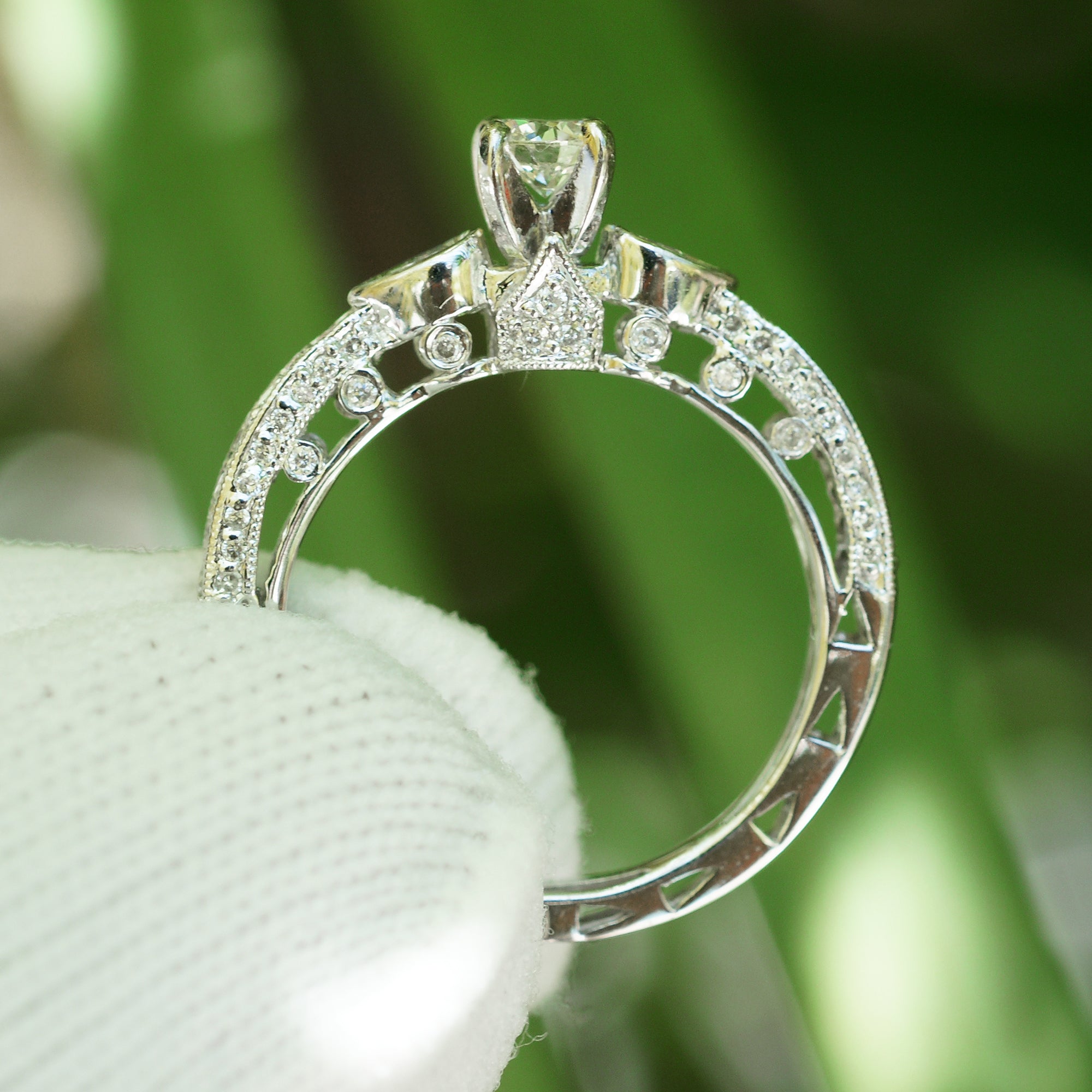 Vintage Antique Solitaire Diamond Ring (0.68ct. tw.)
