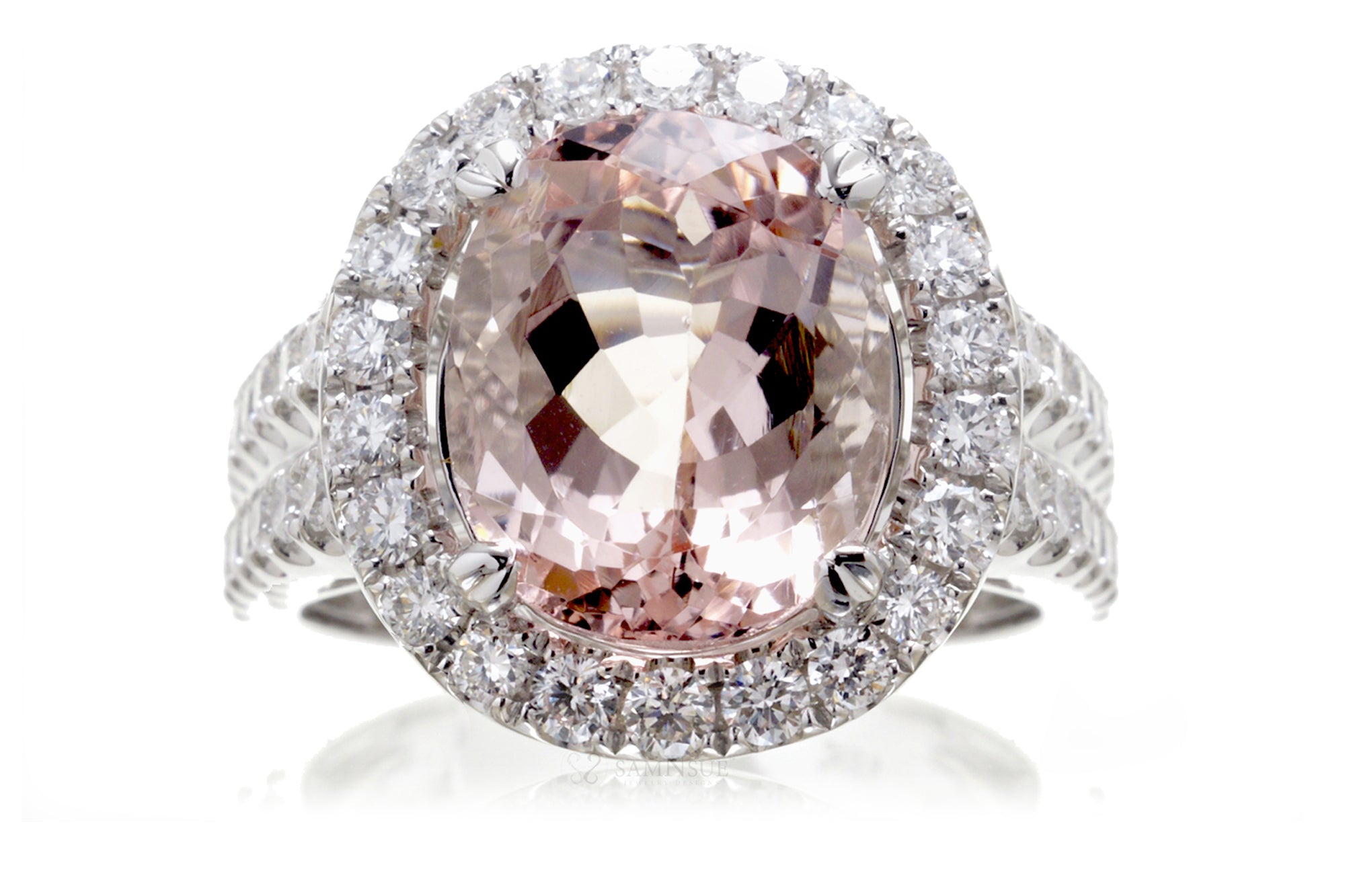 The Lydia Oval Morganite