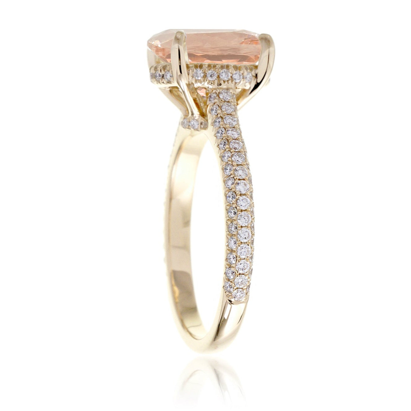 The Starlight Round Morganite Ring