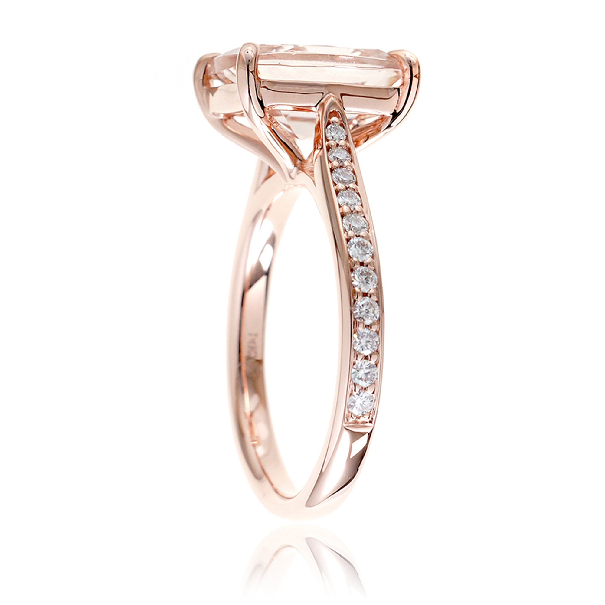 The Emily Oval Cut Morganite Ring