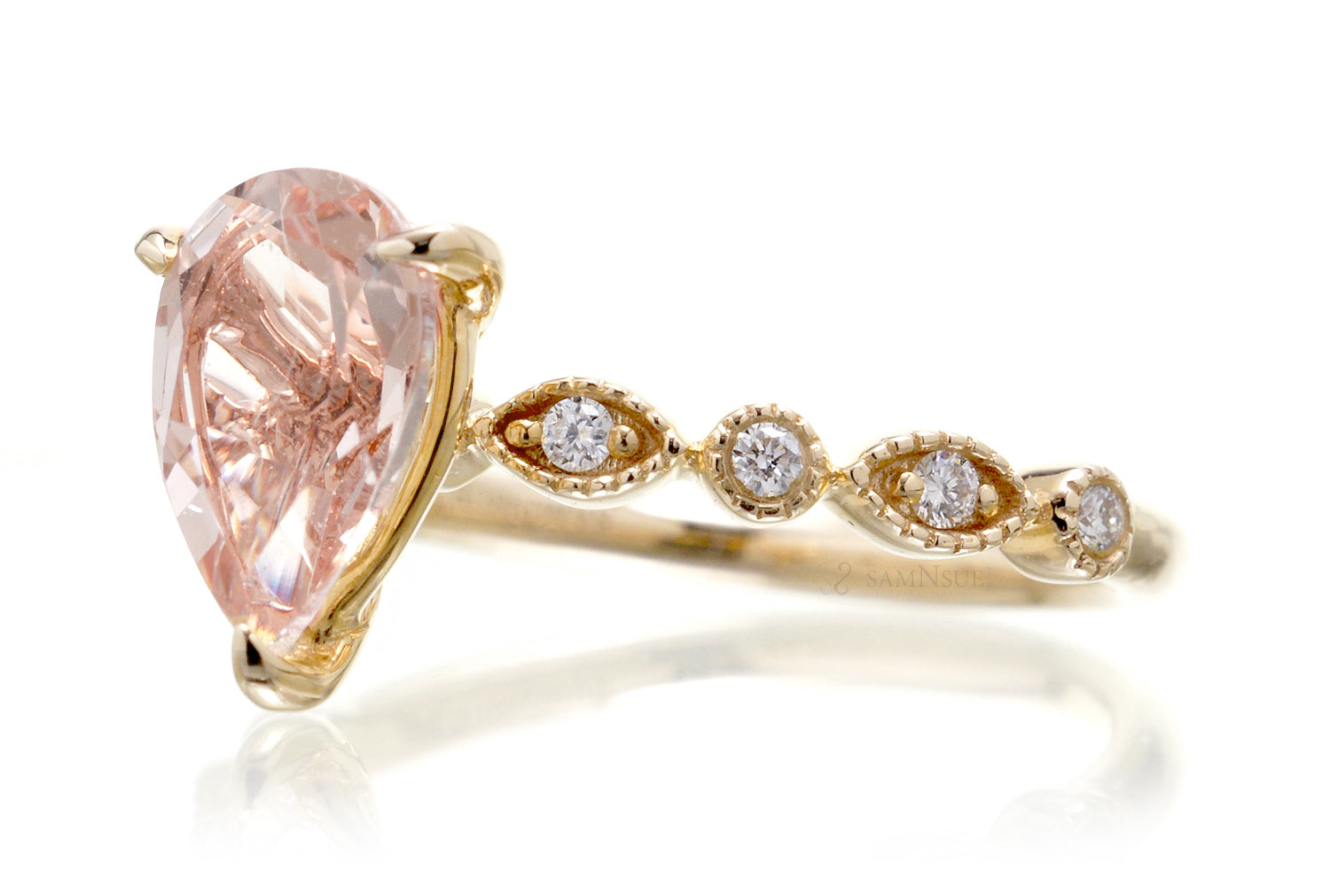 The Ivy Pear Morganite Ring