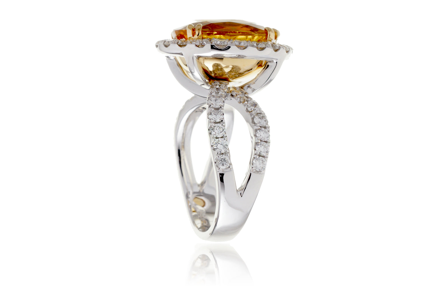 The Bonnie Oval Yellow Sapphire (11.25 ct tw.)