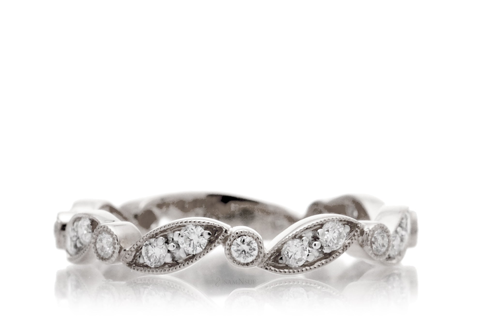 The Bay Leaf Diamond Band