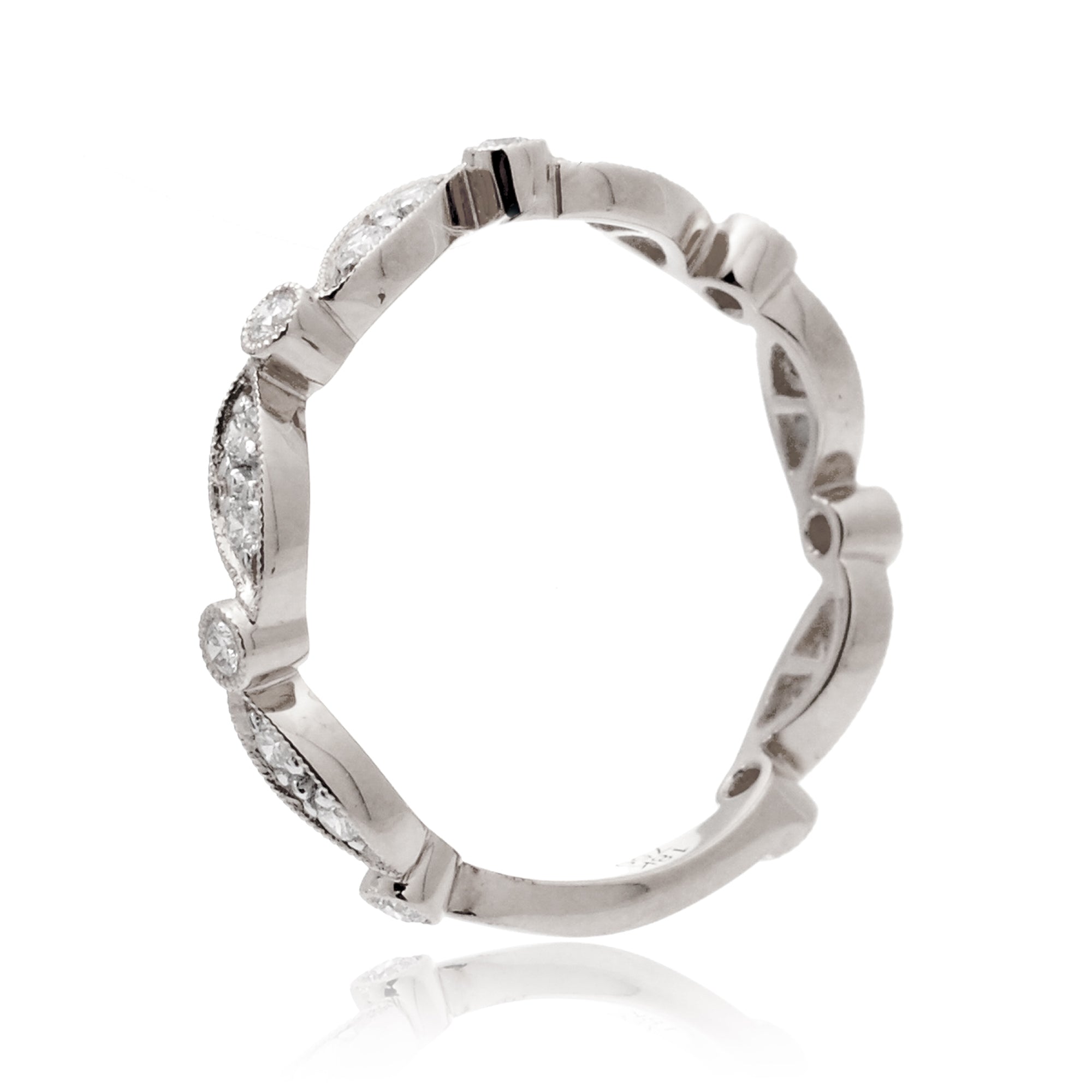 The Bay Leaf Diamond Band