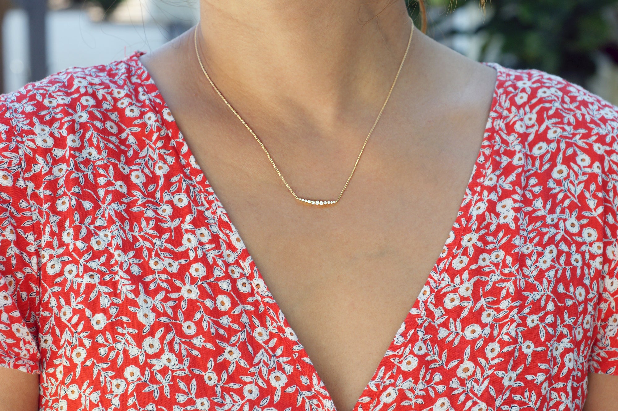 Curve Diamond Bar Necklace