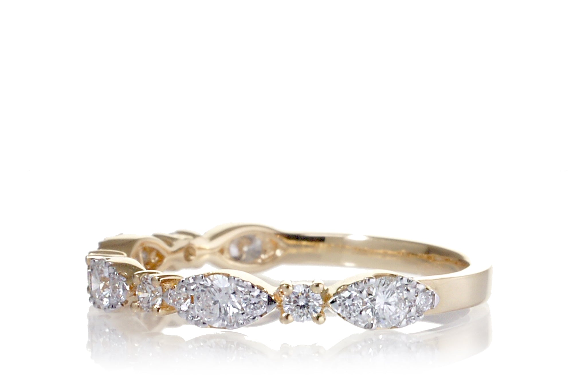 The Nora Cluster Diamond Band