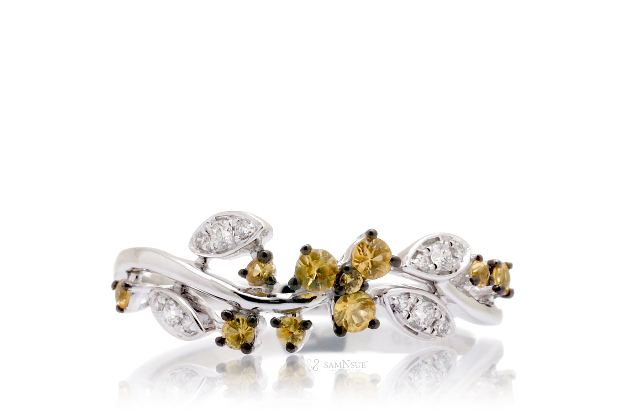 The Evy Yellow Sapphire Ring