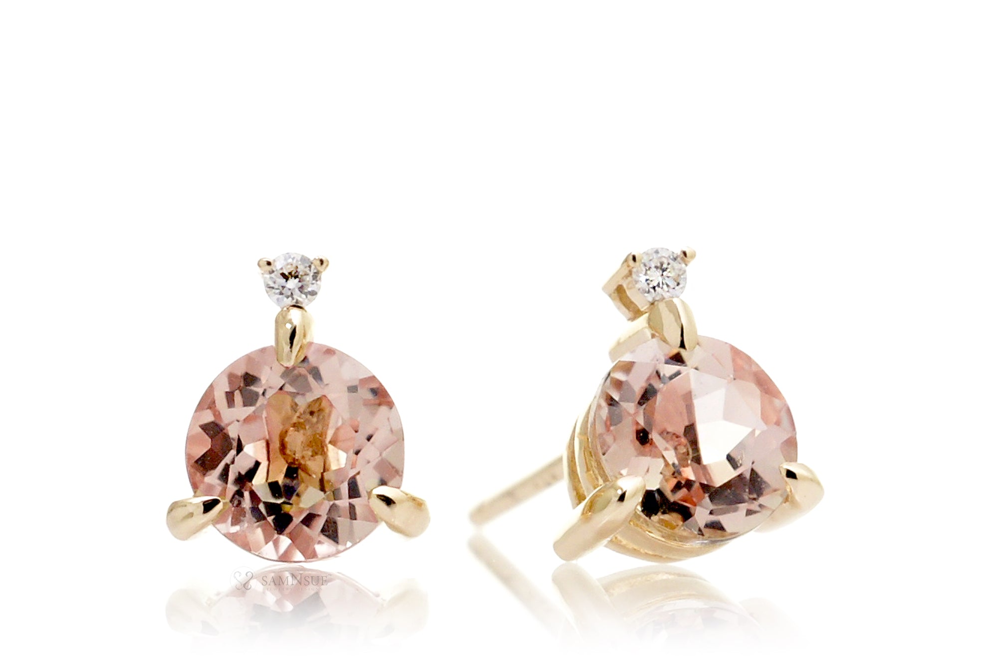 The Mandy Round Morganite Studs (6mm)