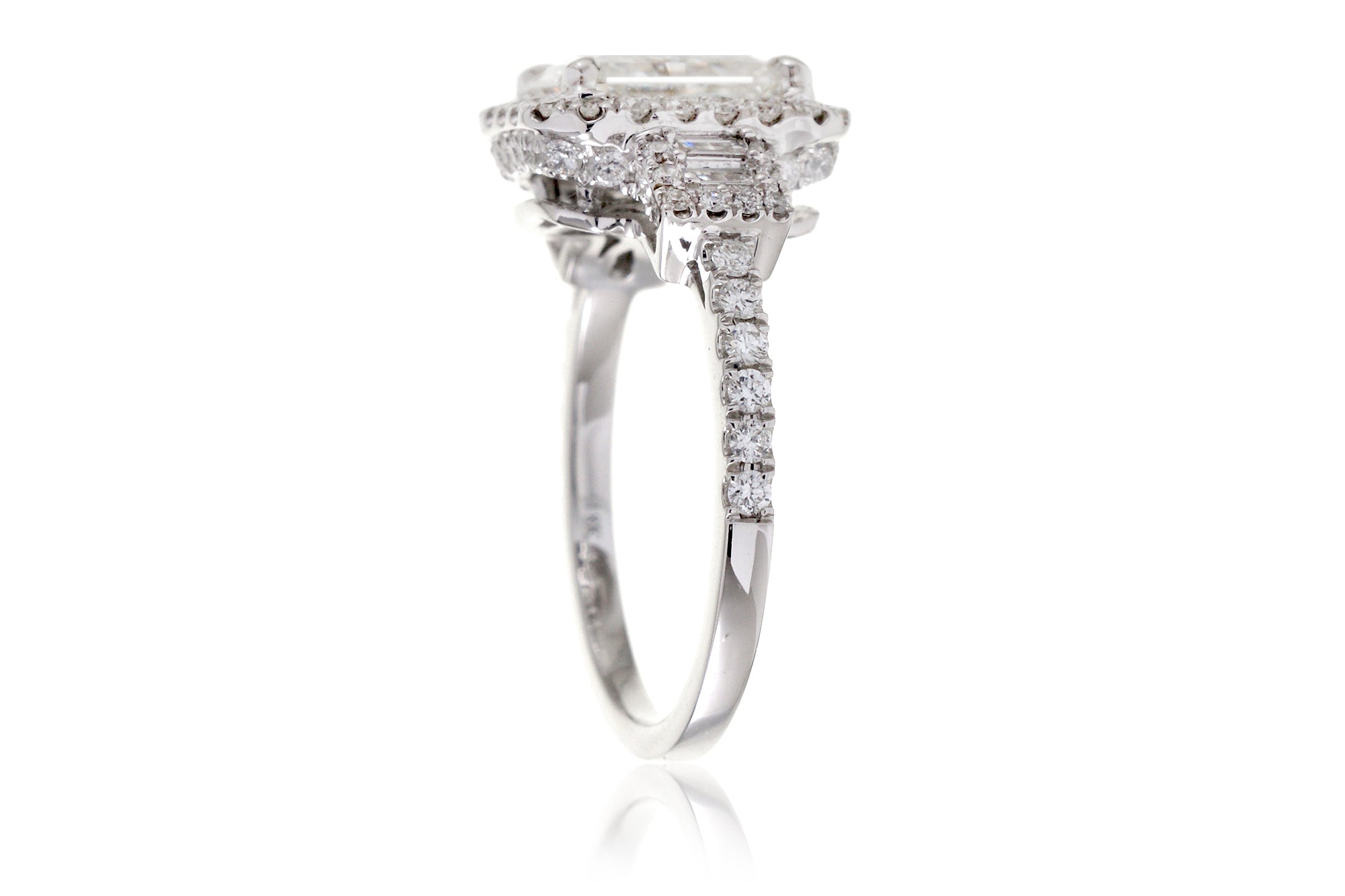 The Cali Radiant Moissanite (8x6 FB)