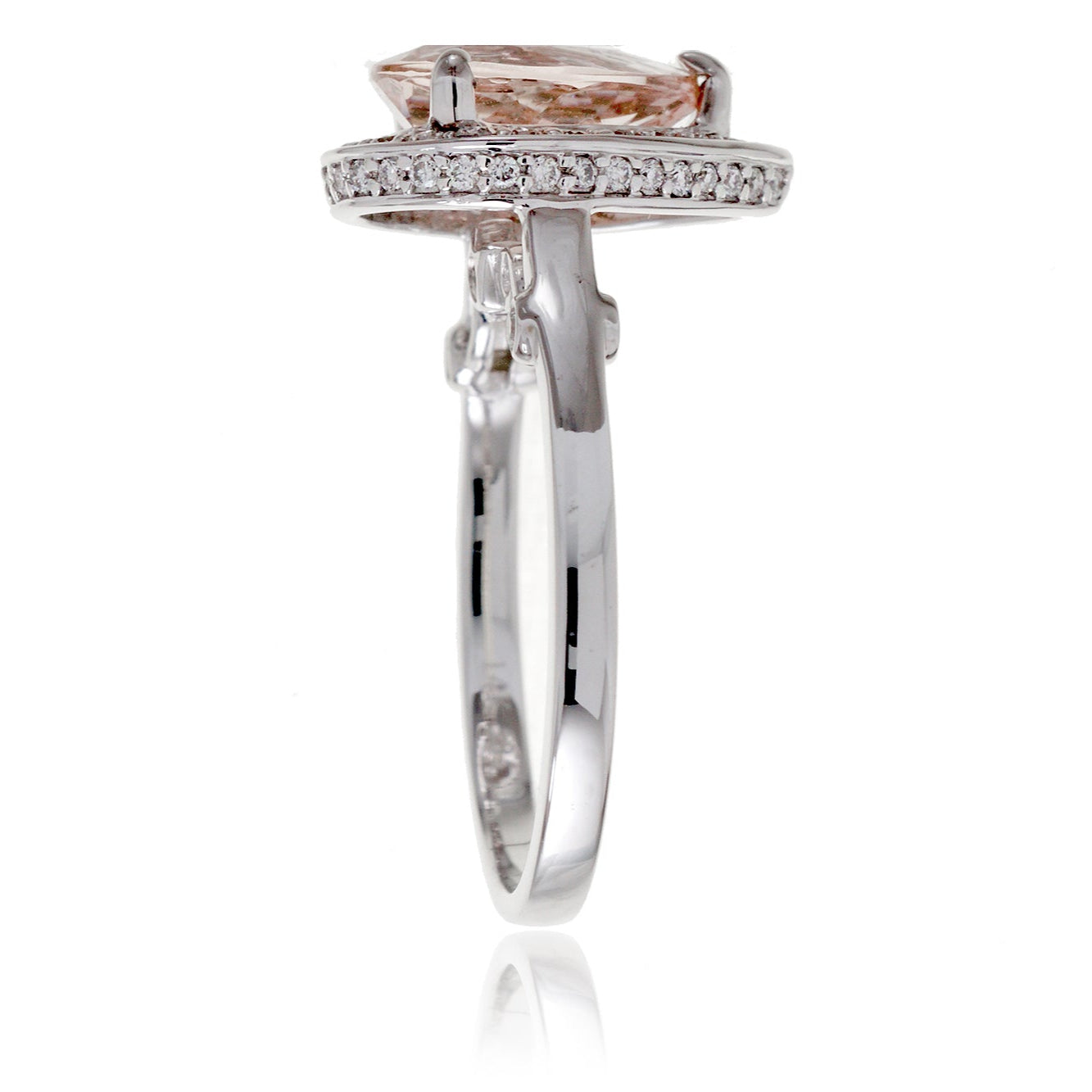 The Carla Pear Morganite Ring (10x7mm)