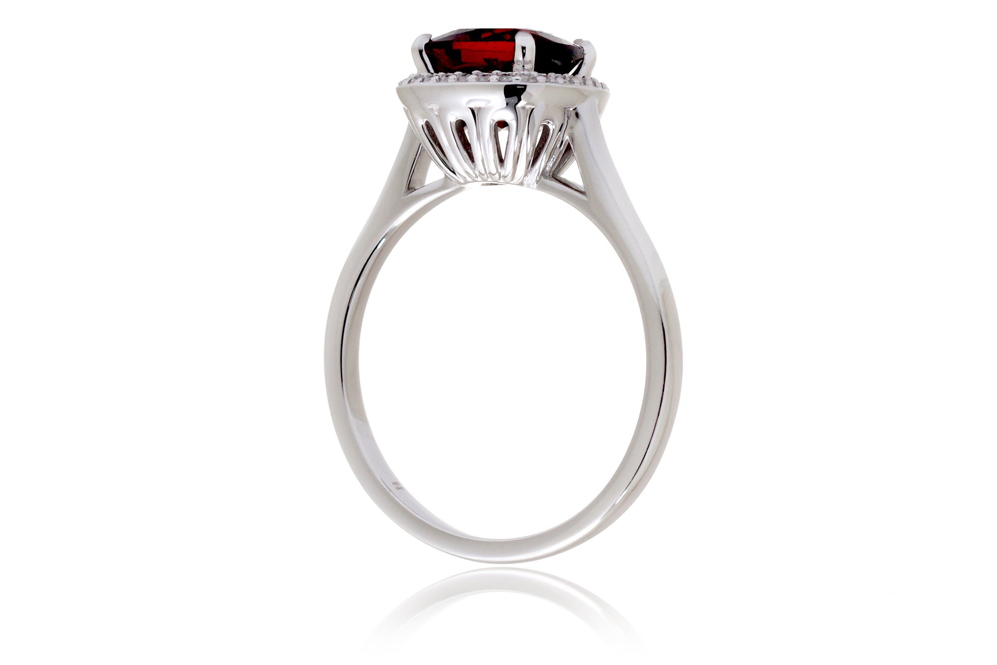 The Chelvy Cushion Garnet Ring (7x7mm)