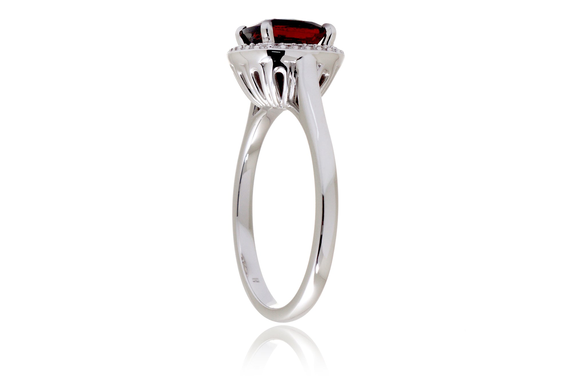 The Chelvy Cushion Garnet Ring (7x7mm)