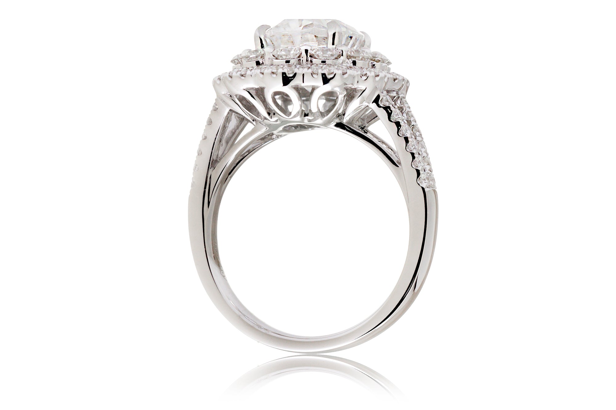 The Constance Oval Moissanite Ring