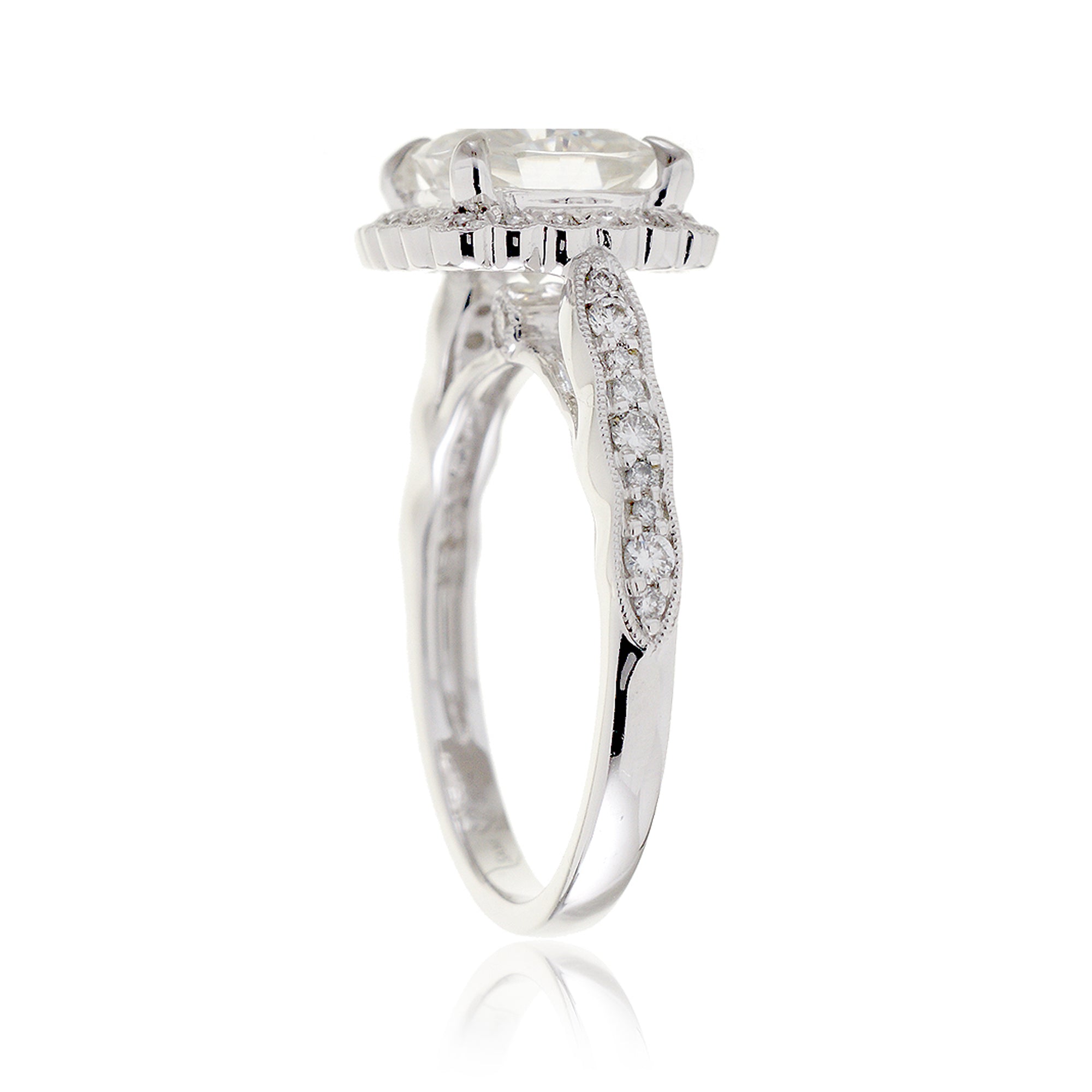 The Scallop Cushion Moissanite Ring (7.5mm FB)