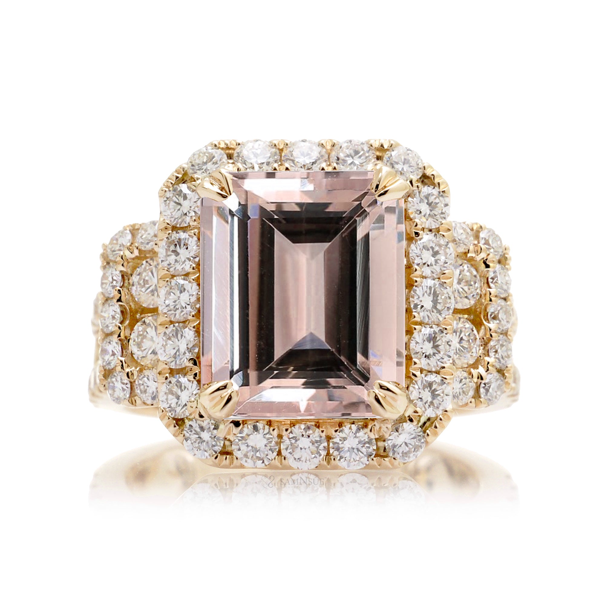 Emerald-Cut Morganite Double Halo Diamond Ring in Yellow Gold
