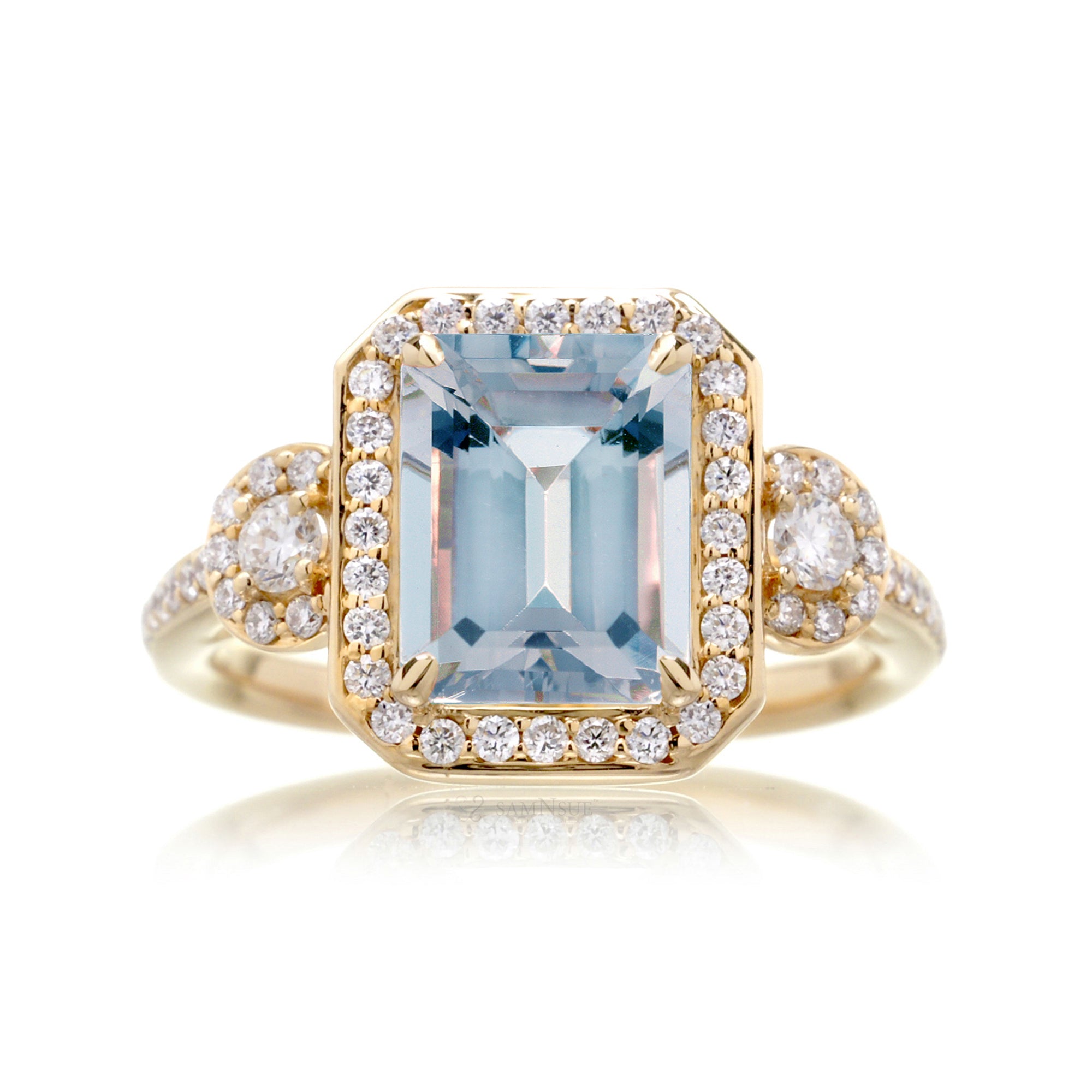 Emerald Cut Aquamarine Engagement Ring – Natural or Lab-Grown Yellow Gold