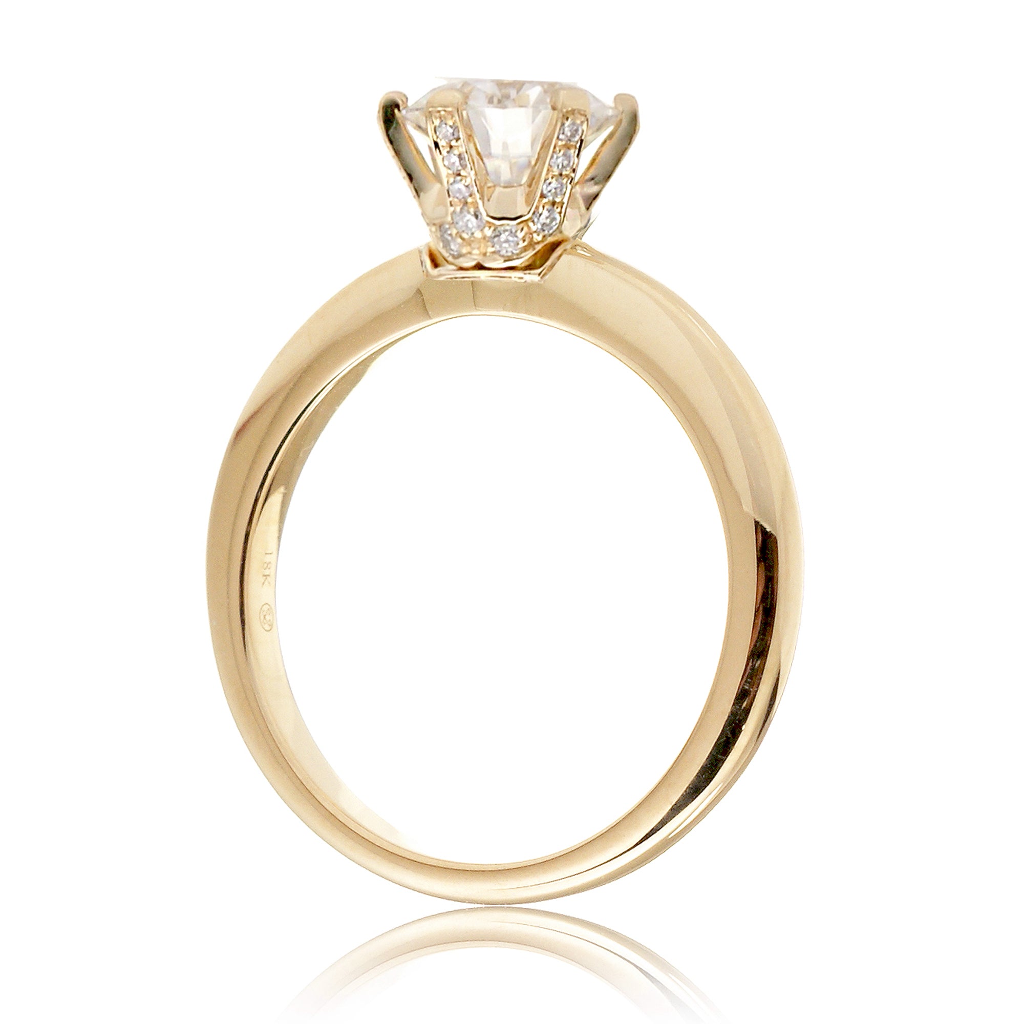 The Eve Solitaire Oval Diamond Ring (Lab-Grown)