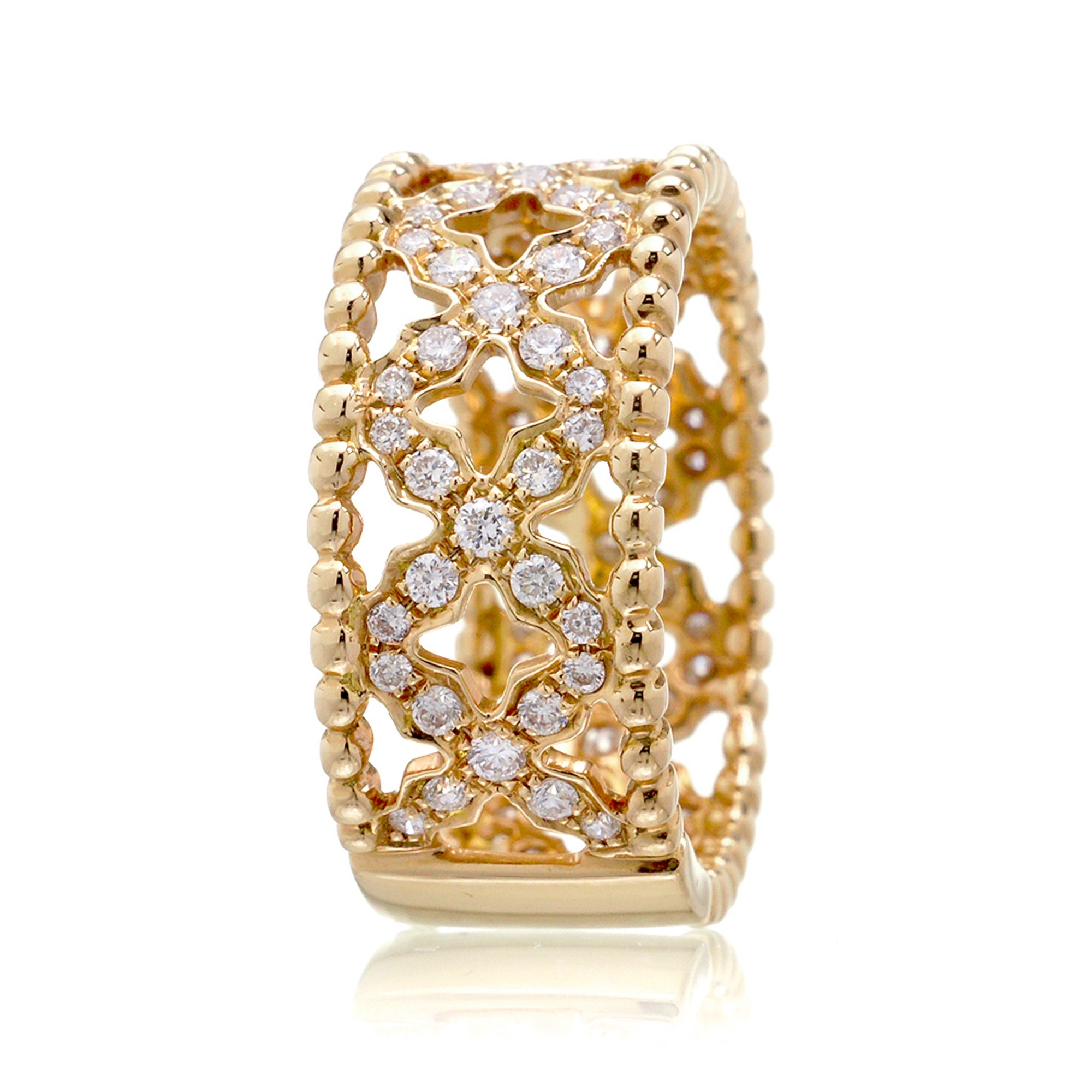 Diamond eternity band in yellow gold with beads and criss cross clover pattern