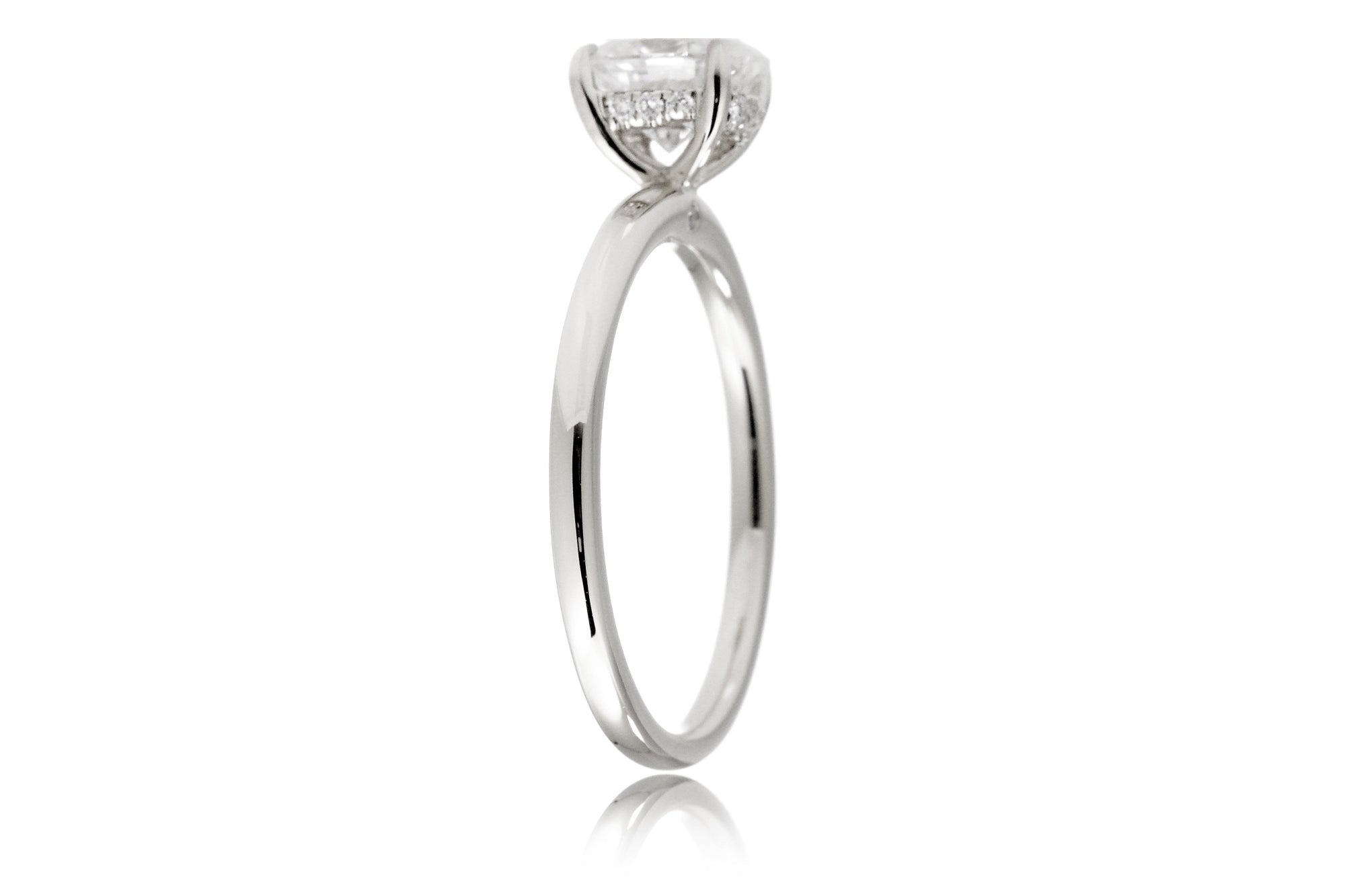 The Lucy Oval Cut Moissanite Ring