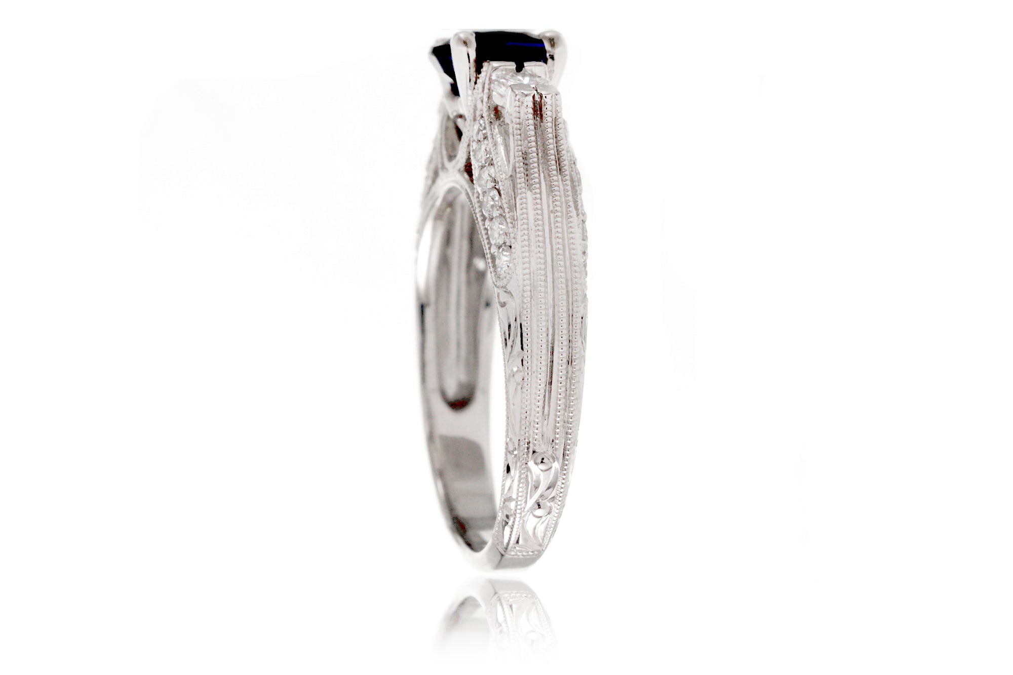 The Miley Oval Sapphire Ring