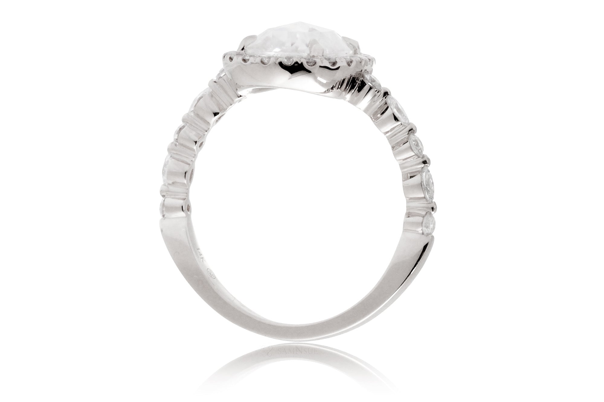 The Nora Rose Cut Oval Moissanite