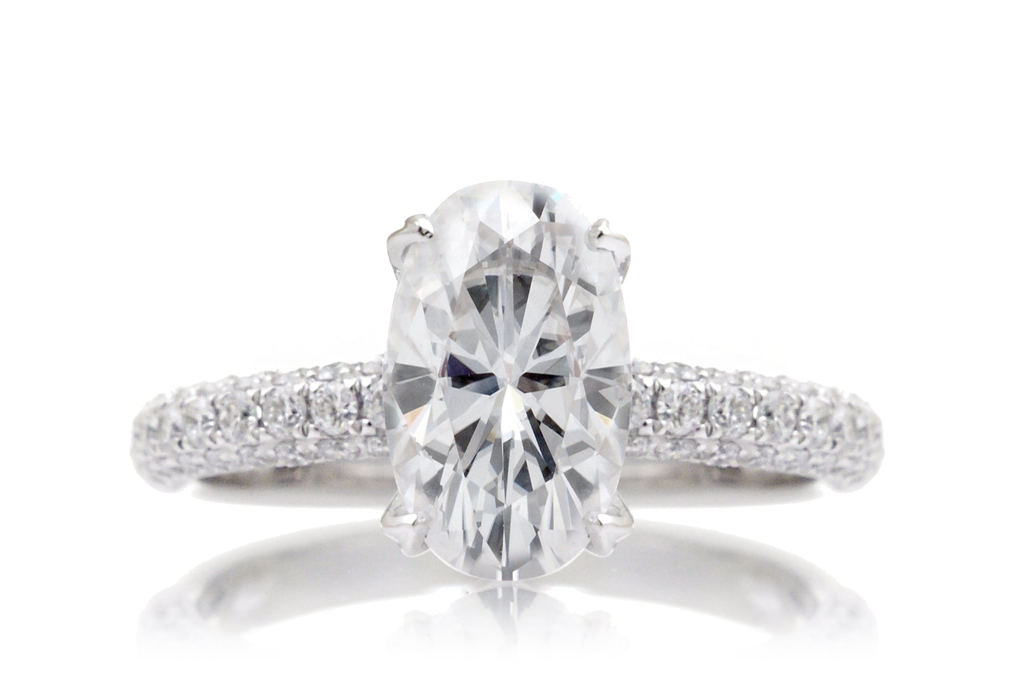 The Leila Oval Moissanite