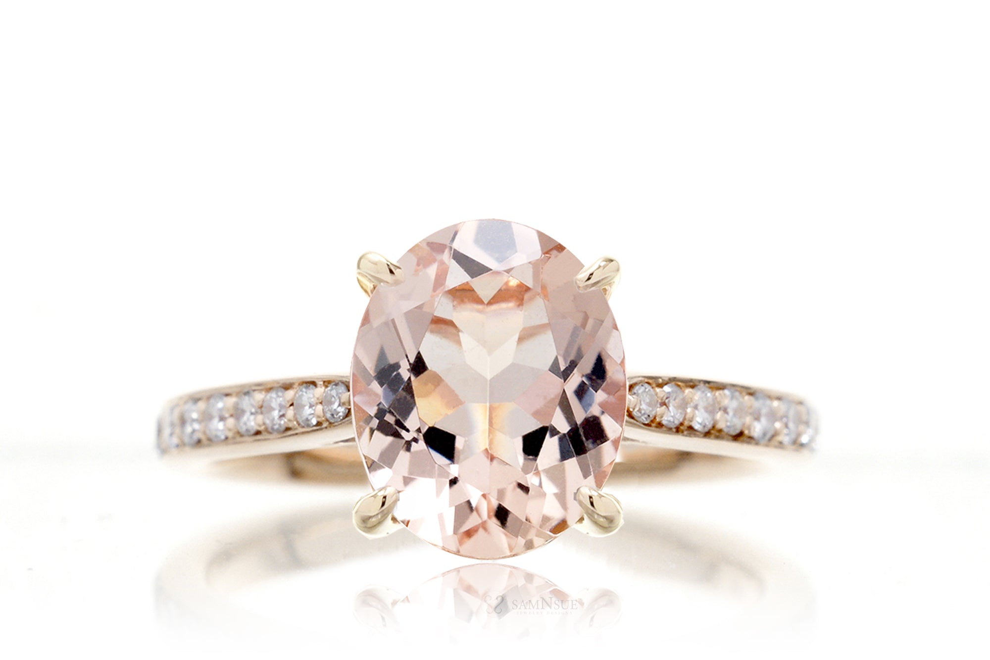 The Emily Oval Cut Morganite Ring