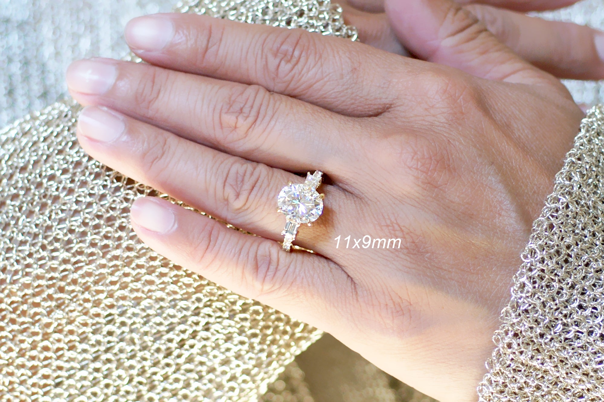 The Rey Oval Moissanite