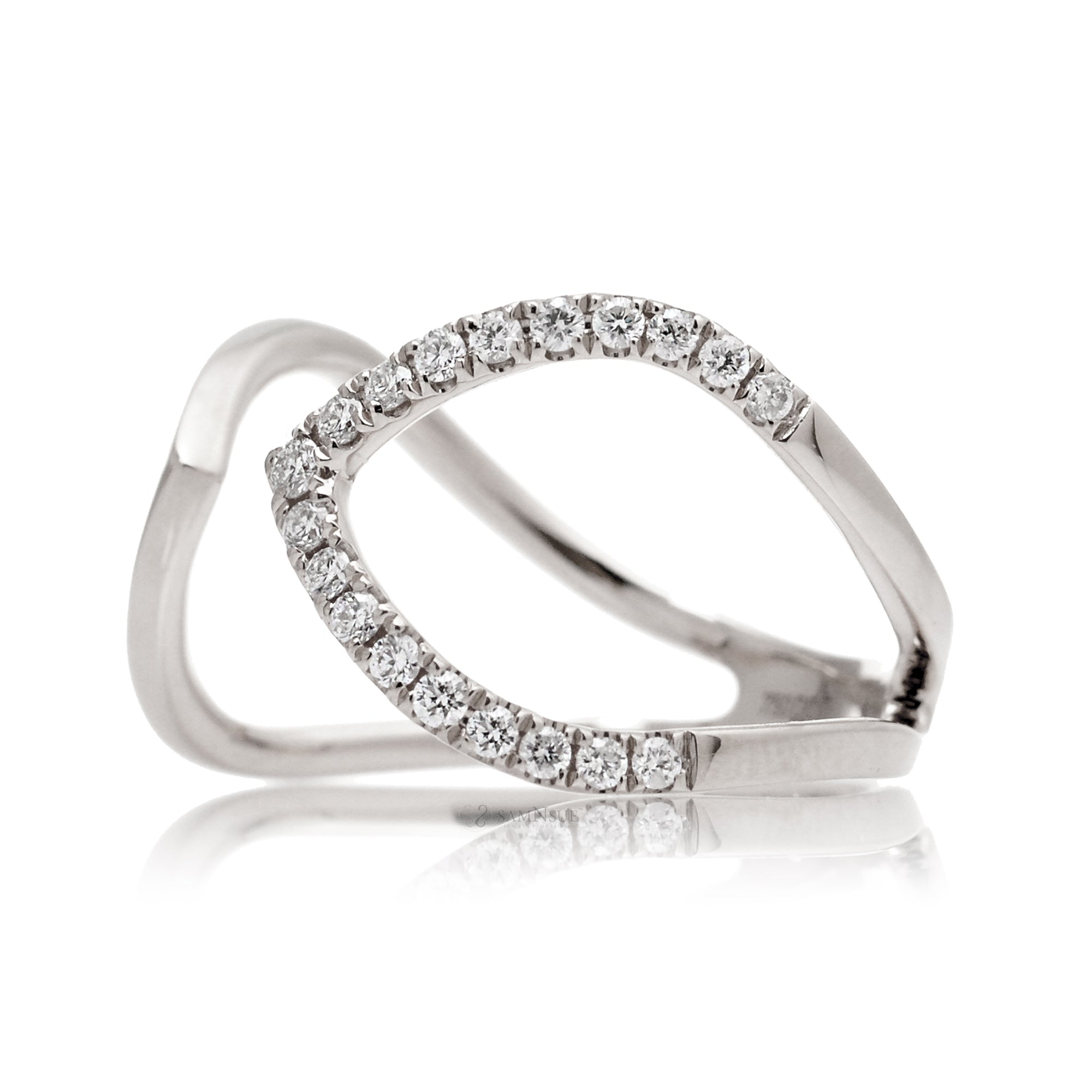 Open diamond band fashion designer style double arrow white gold