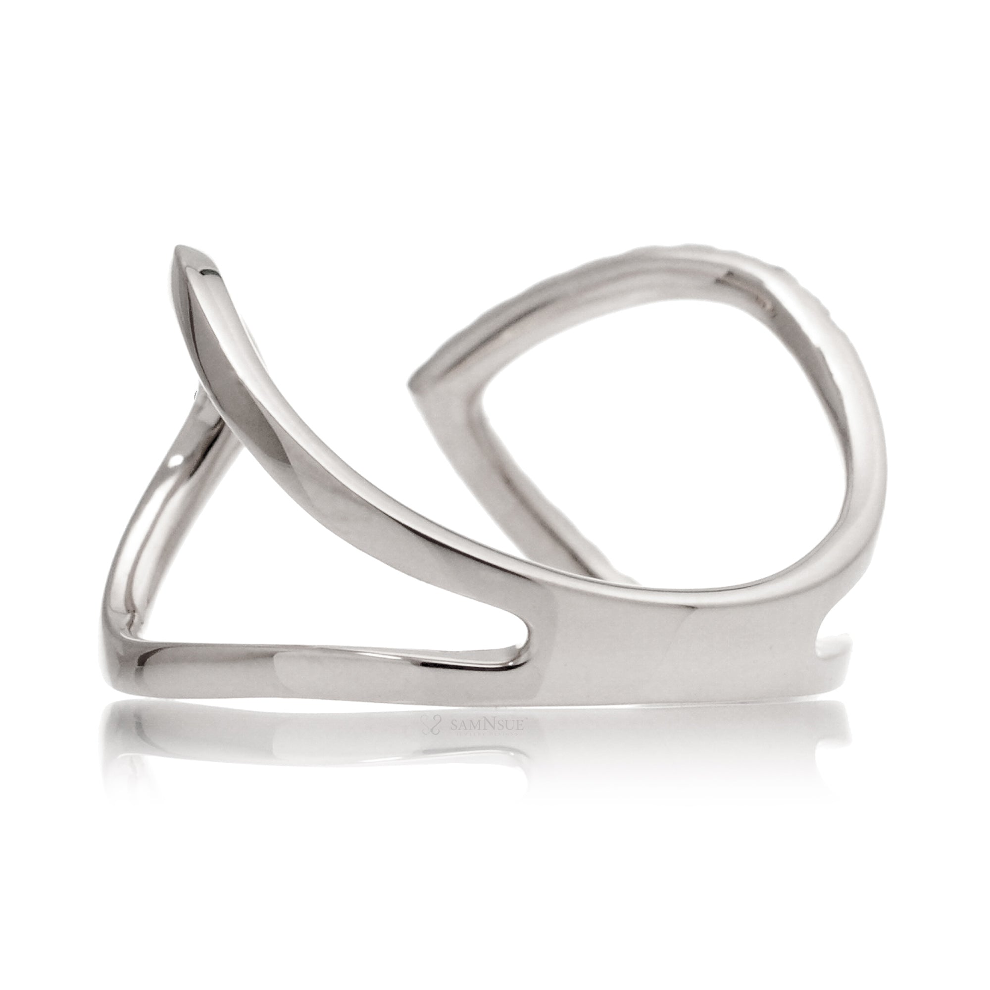 Open diamond band fashion designer style double arrow white gold