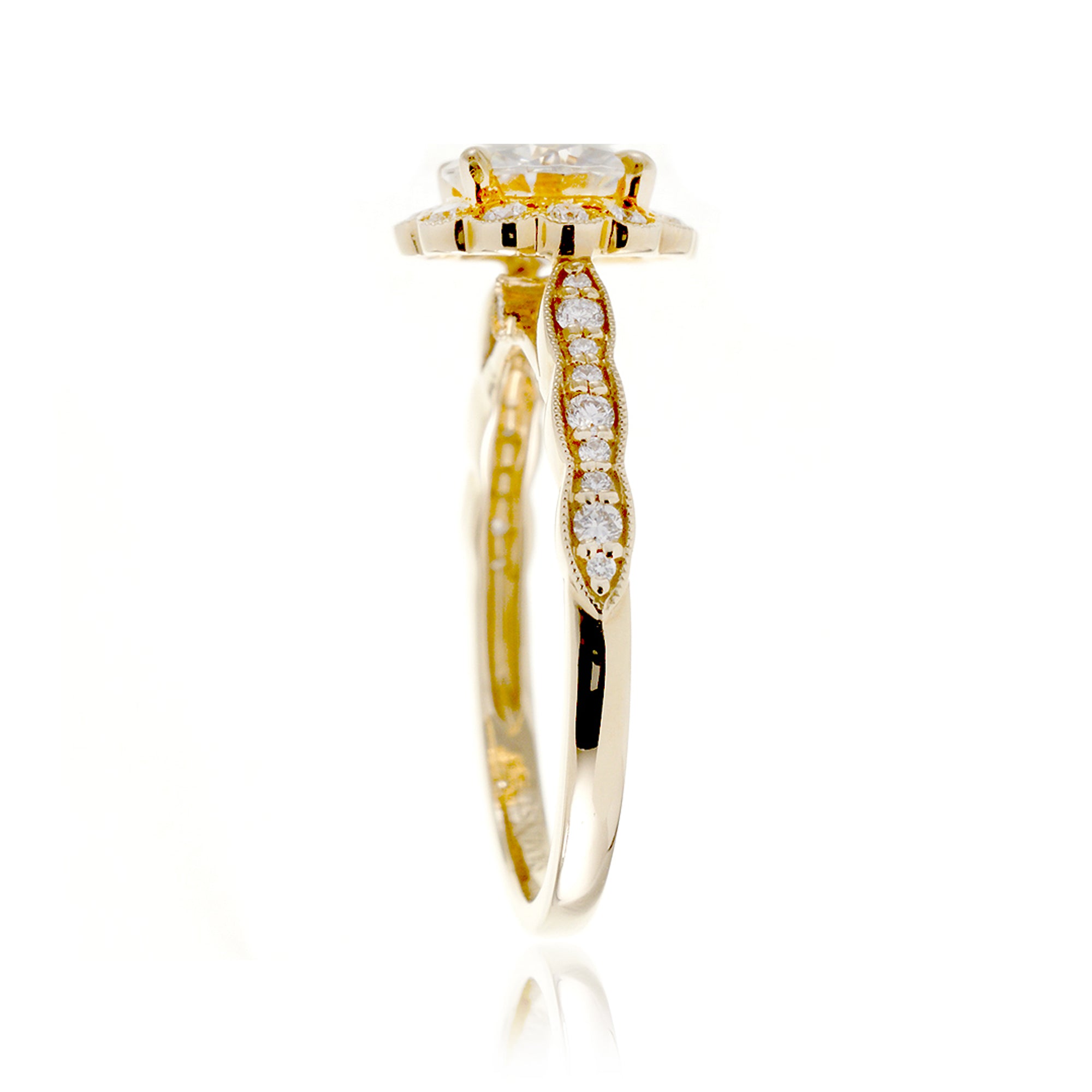 The Scallop Round Moissanite Ring