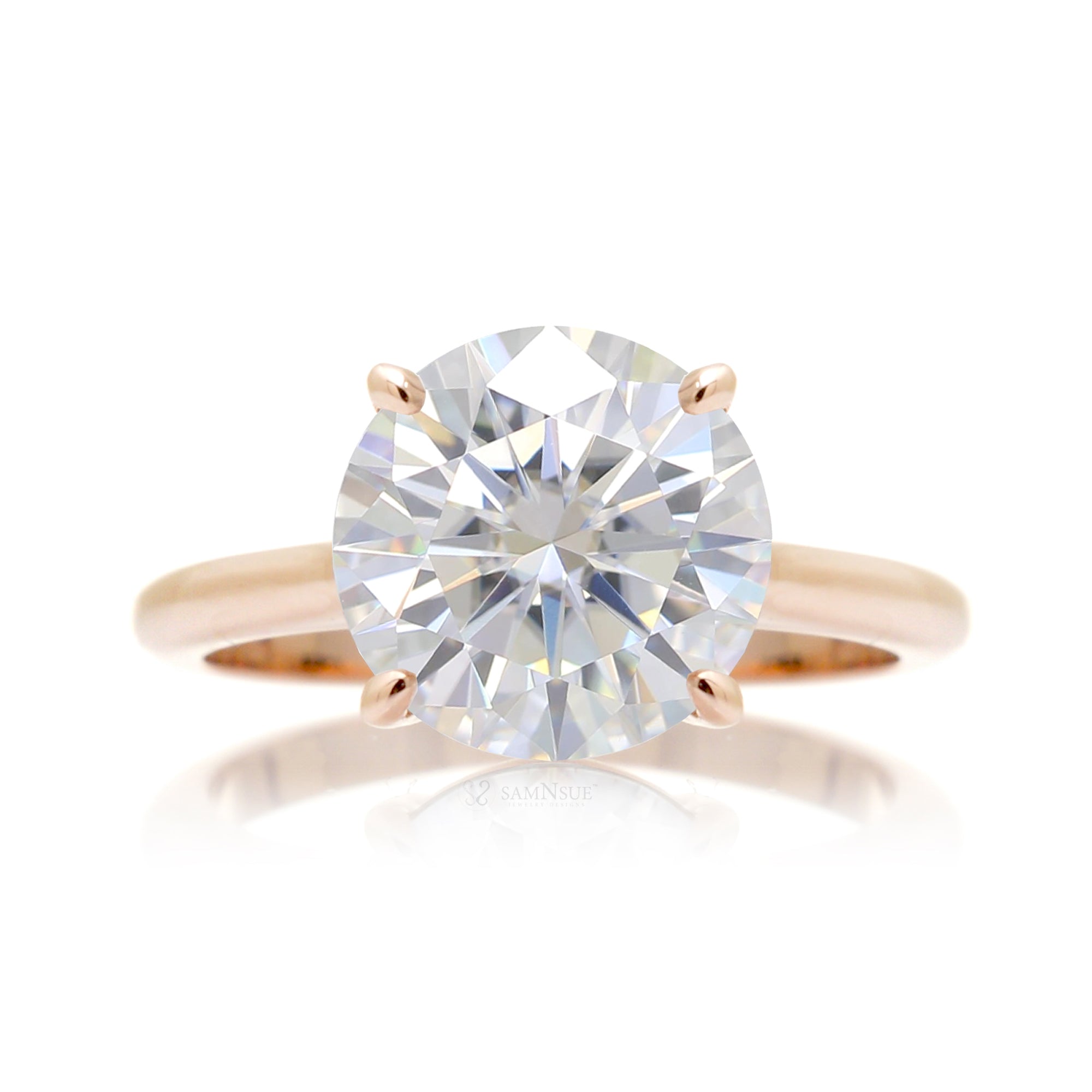 The Kim Round Moissanite