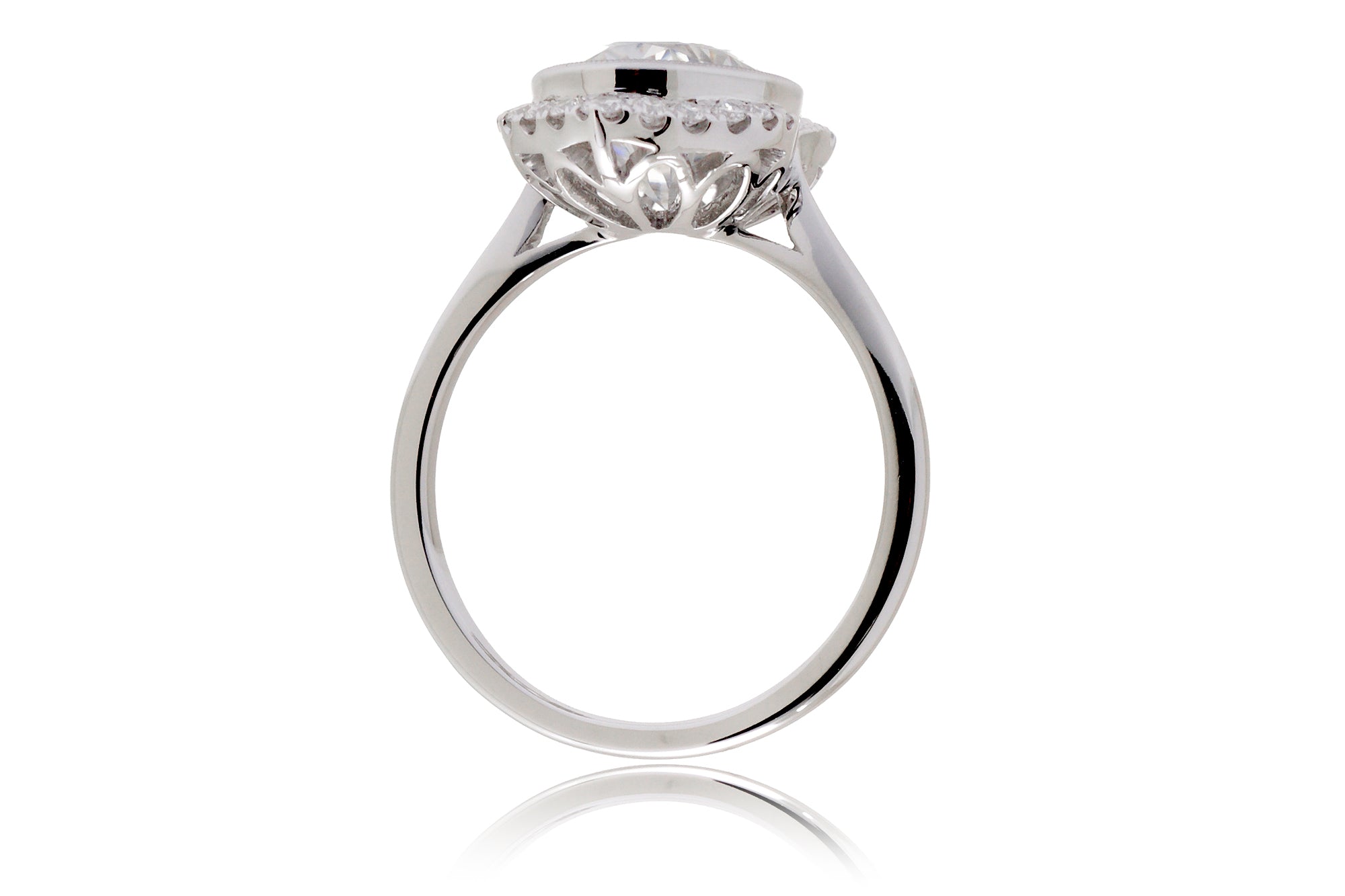 The Simone Oval Moissanite
