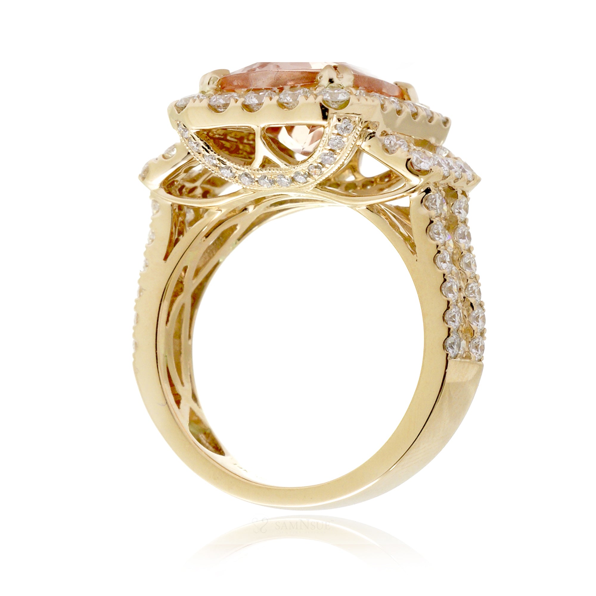The Sydney Cushion Cut Morganite Ring