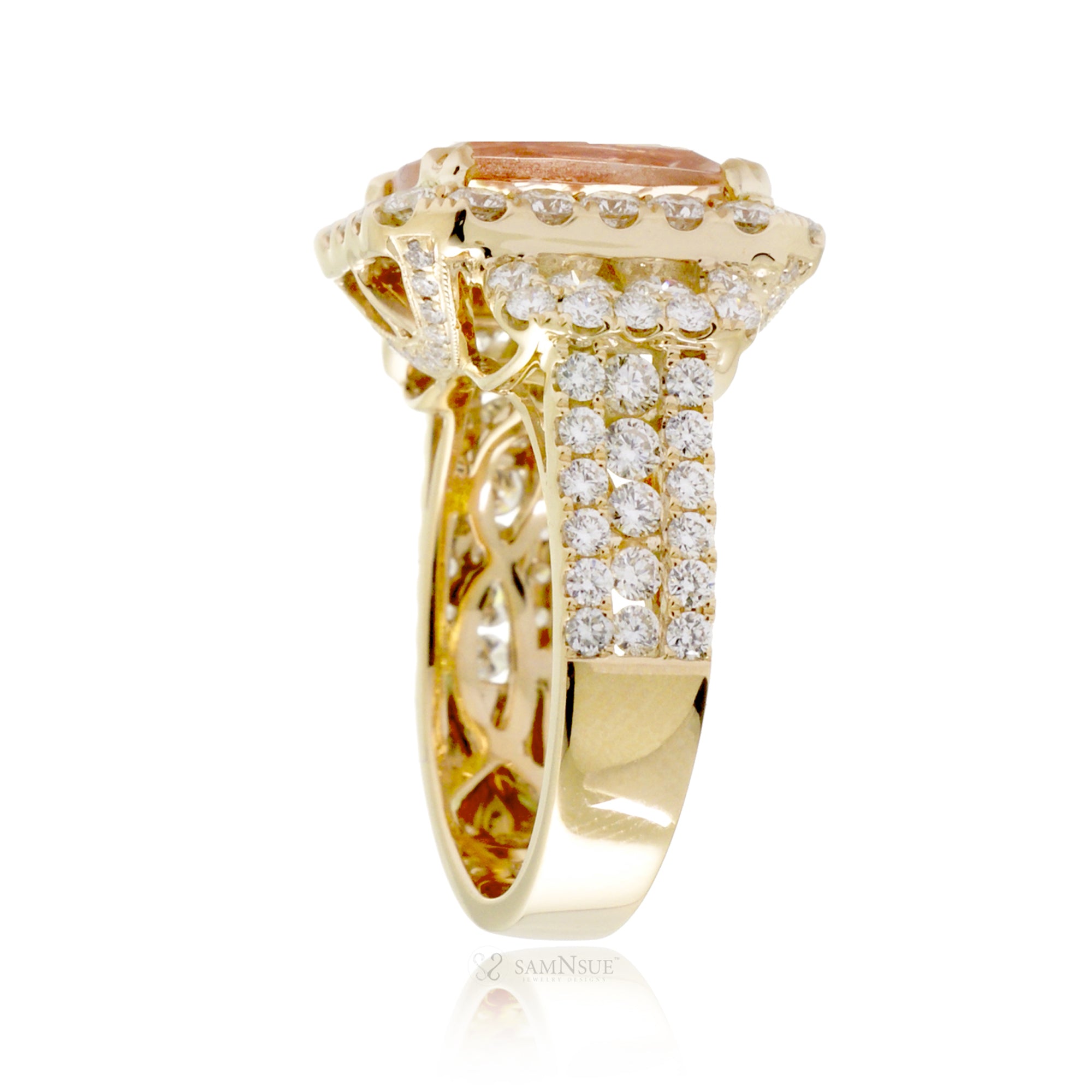Emerald-Cut Morganite Double Halo Diamond Ring in Yellow Gold