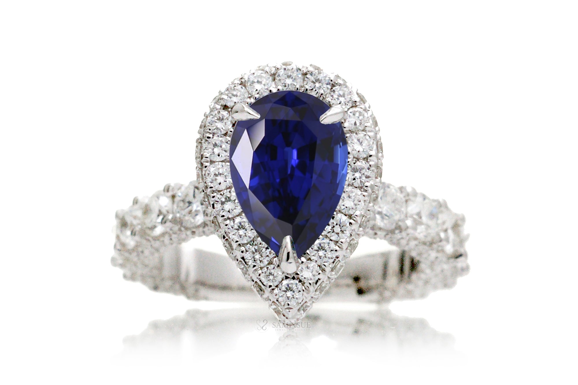 The Florence Pear Sapphire Ring (Lab-Grown)