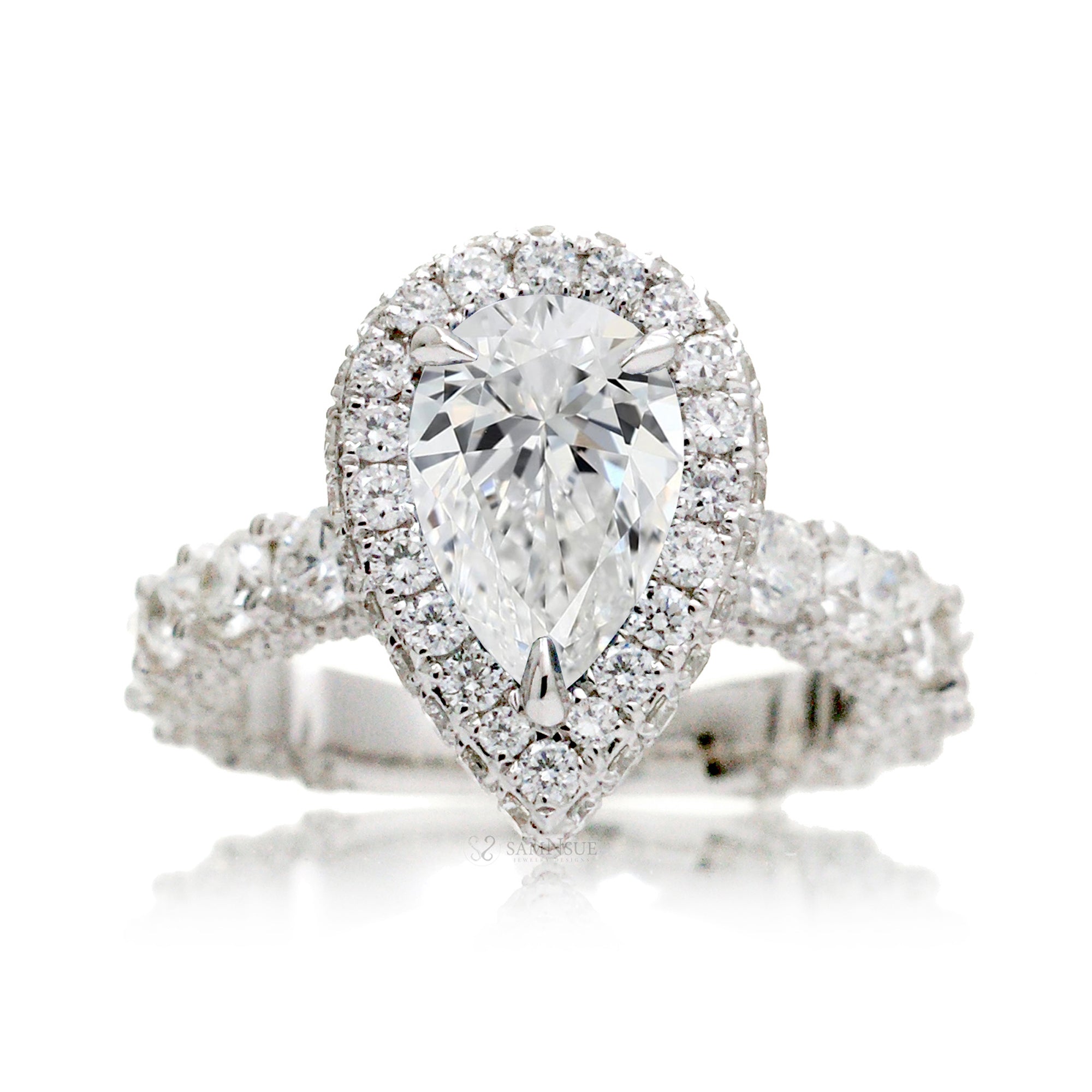 The Florence Pear Moissanite Ring (Lab-Grown)